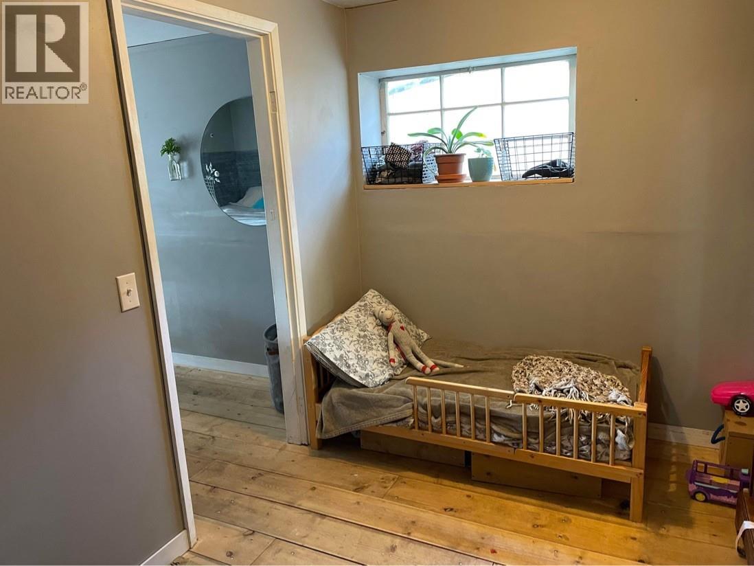 9704 Julia Street, Summerland, British Columbia  V0H 1Z5 - Photo 17 - 10377951