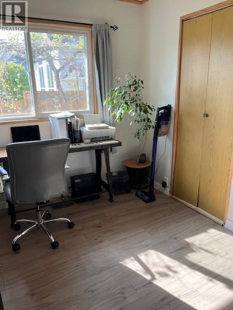 9704 Julia Street, Summerland, British Columbia  V0H 1Z5 - Photo 9 - 10377951