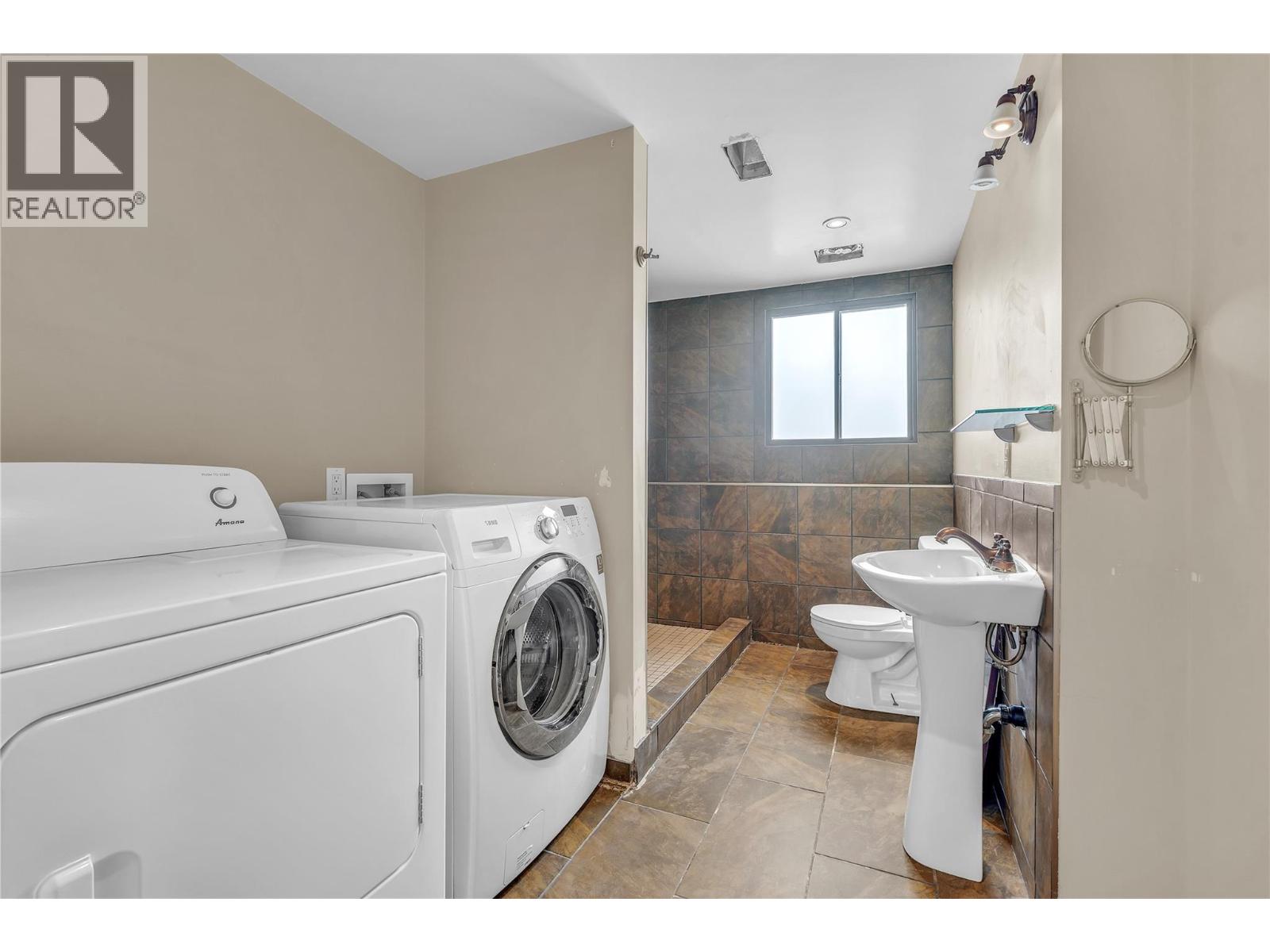 2550 Wiltse Drive, Penticton, British Columbia  V2A 7X5 - Photo 18 - 10378808