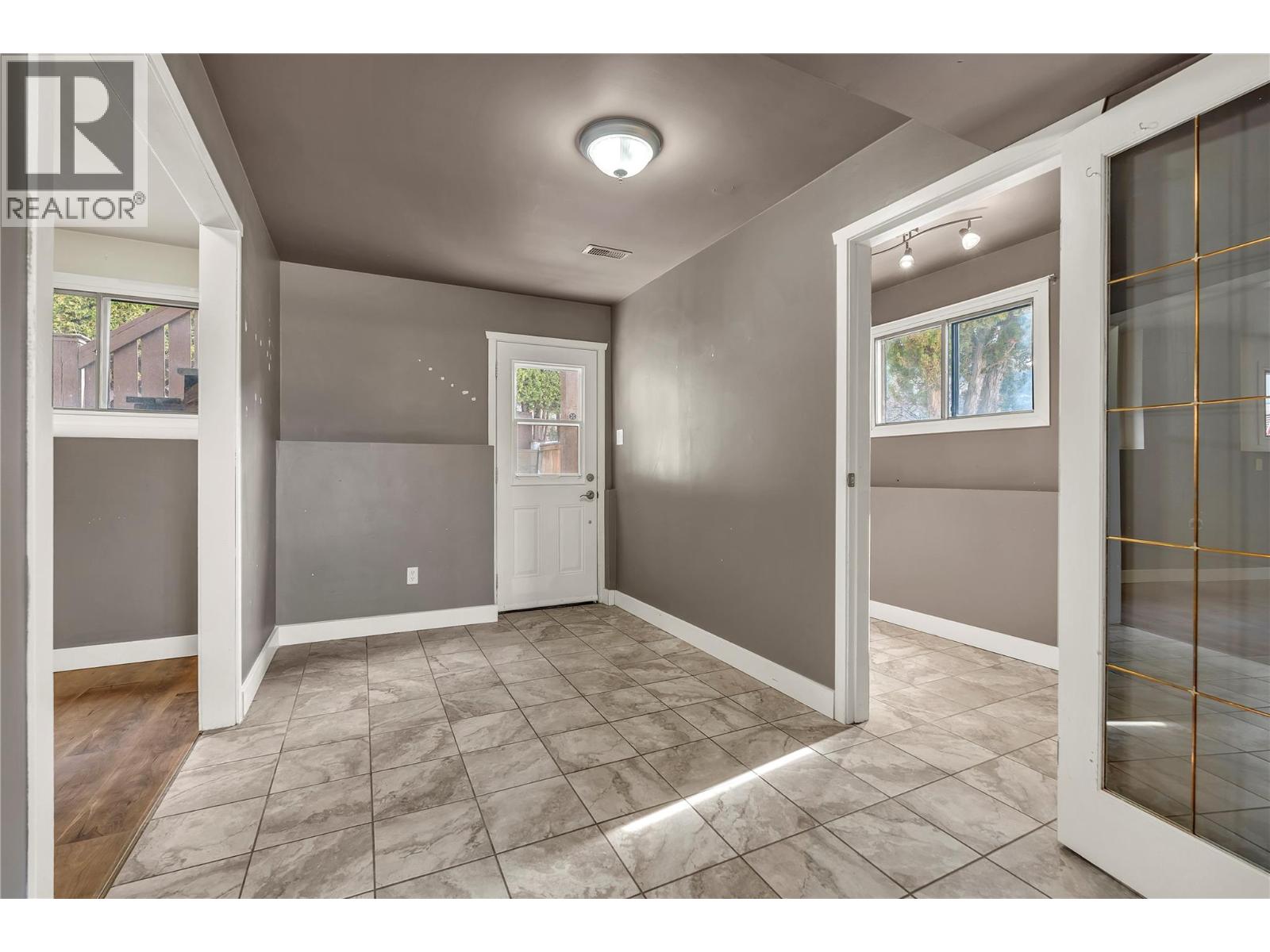 2550 Wiltse Drive, Penticton, British Columbia  V2A 7X5 - Photo 22 - 10378808