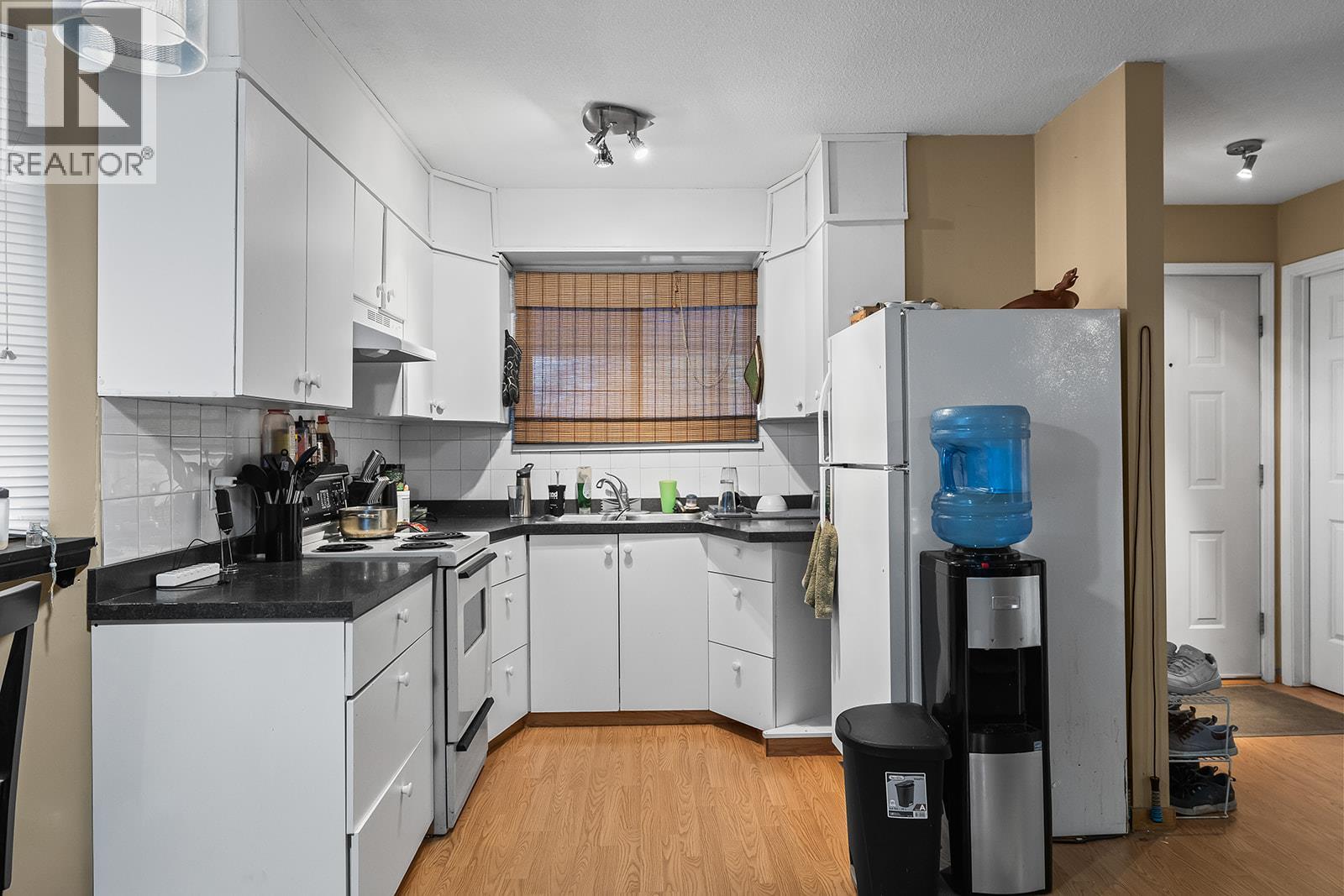 1250 Brookside Avenue, Kelowna, British Columbia  V1Y 5T6 - Photo 35 - 10378688