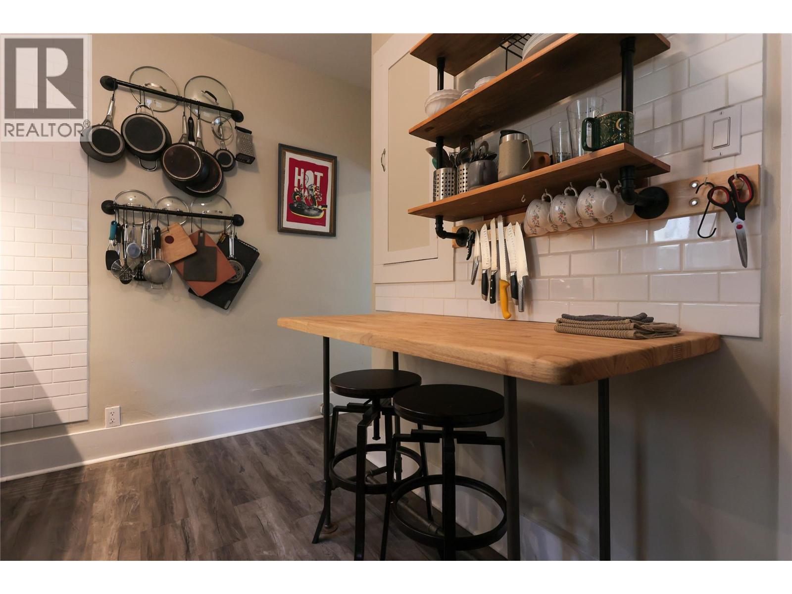 2078 Topping Street, Trail, British Columbia  V1R 4G5 - Photo 16 - 10378640