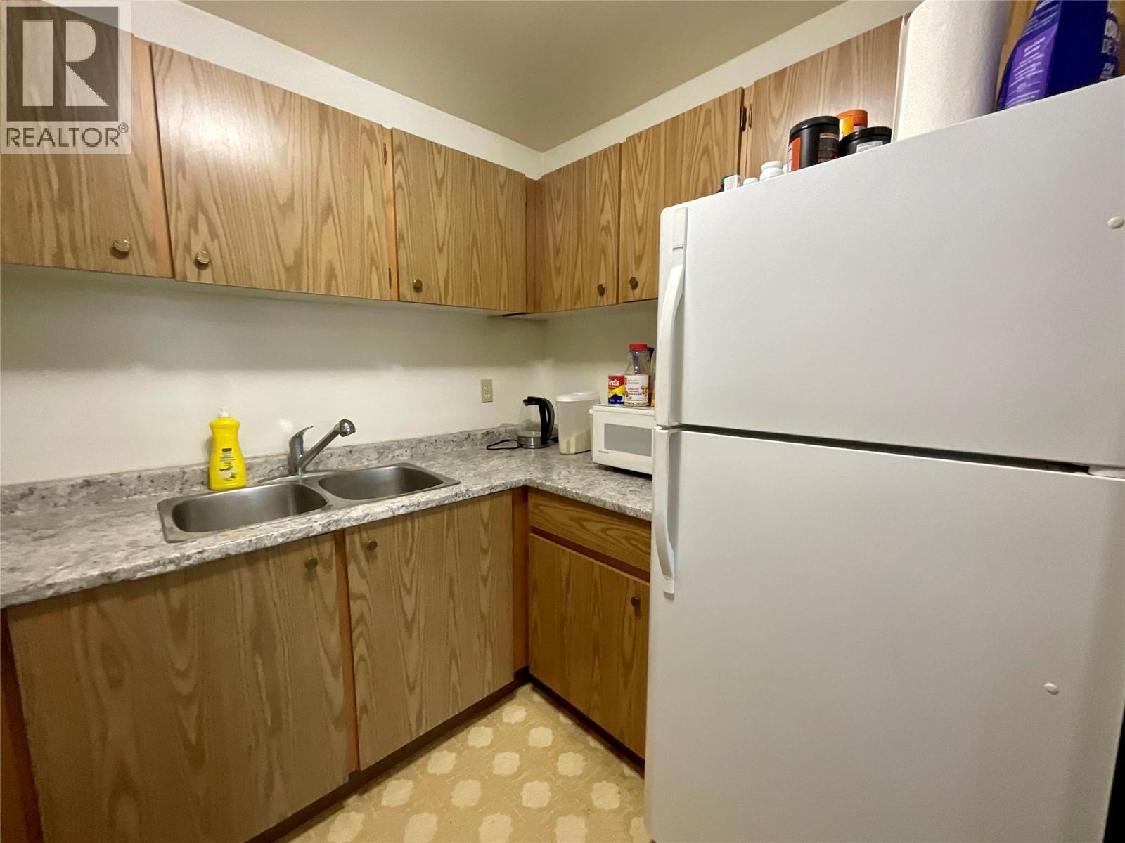 185 Chamberlain Crescent Unit# 204, Tumbler Ridge, British Columbia  V0C 2W0 - Photo 3 - 10378869
