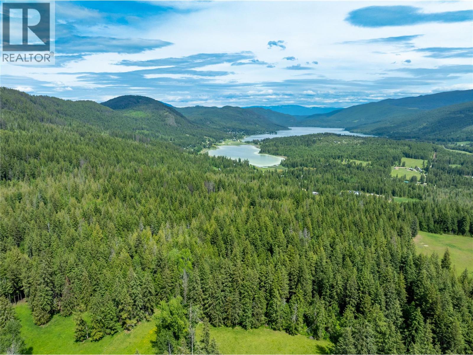 3175 Hautala Road, sorrento, British Columbia