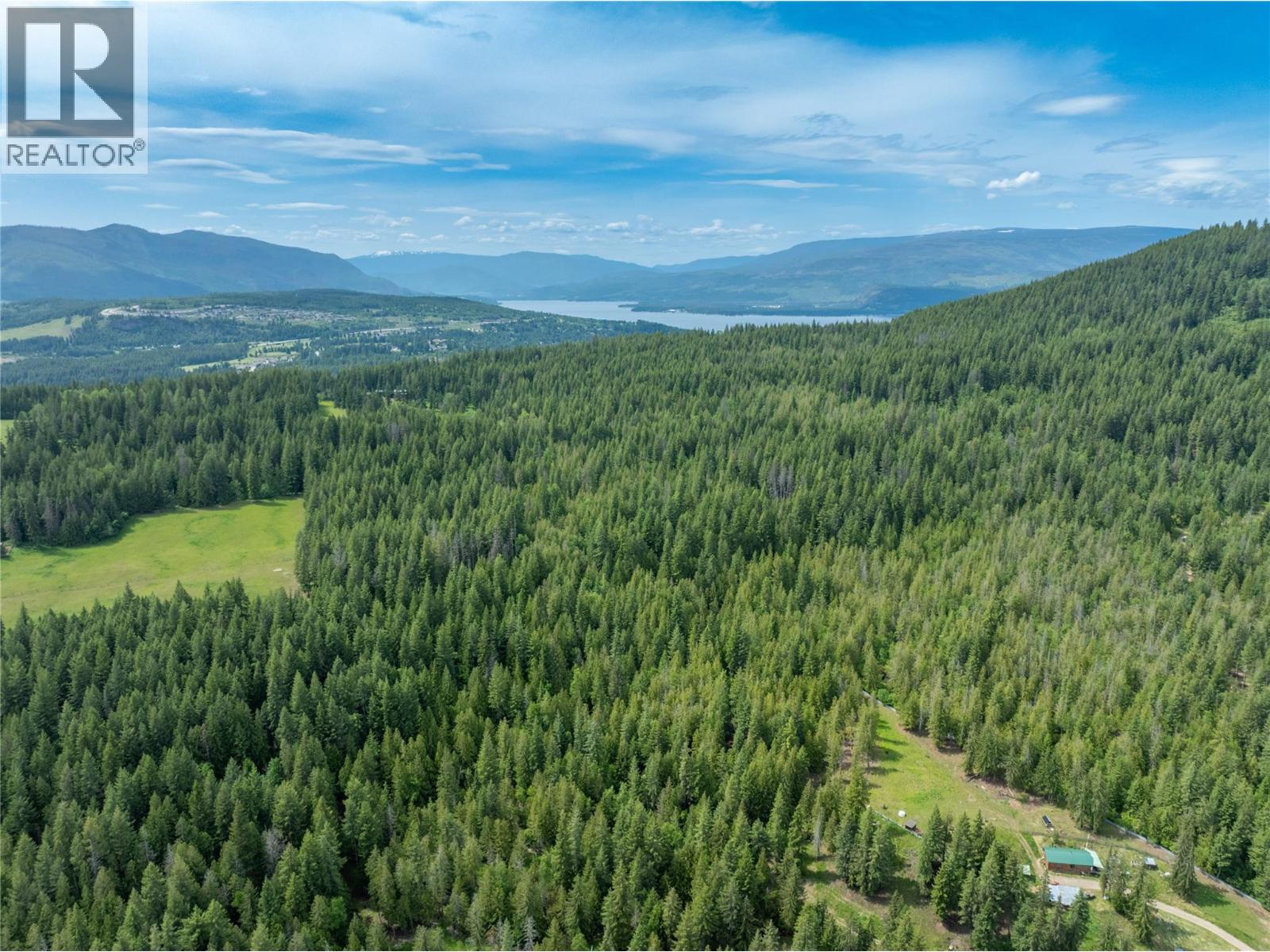 3175 Hautala Road, Sorrento, British Columbia  V0E 2W1 - Photo 4 - 10378698