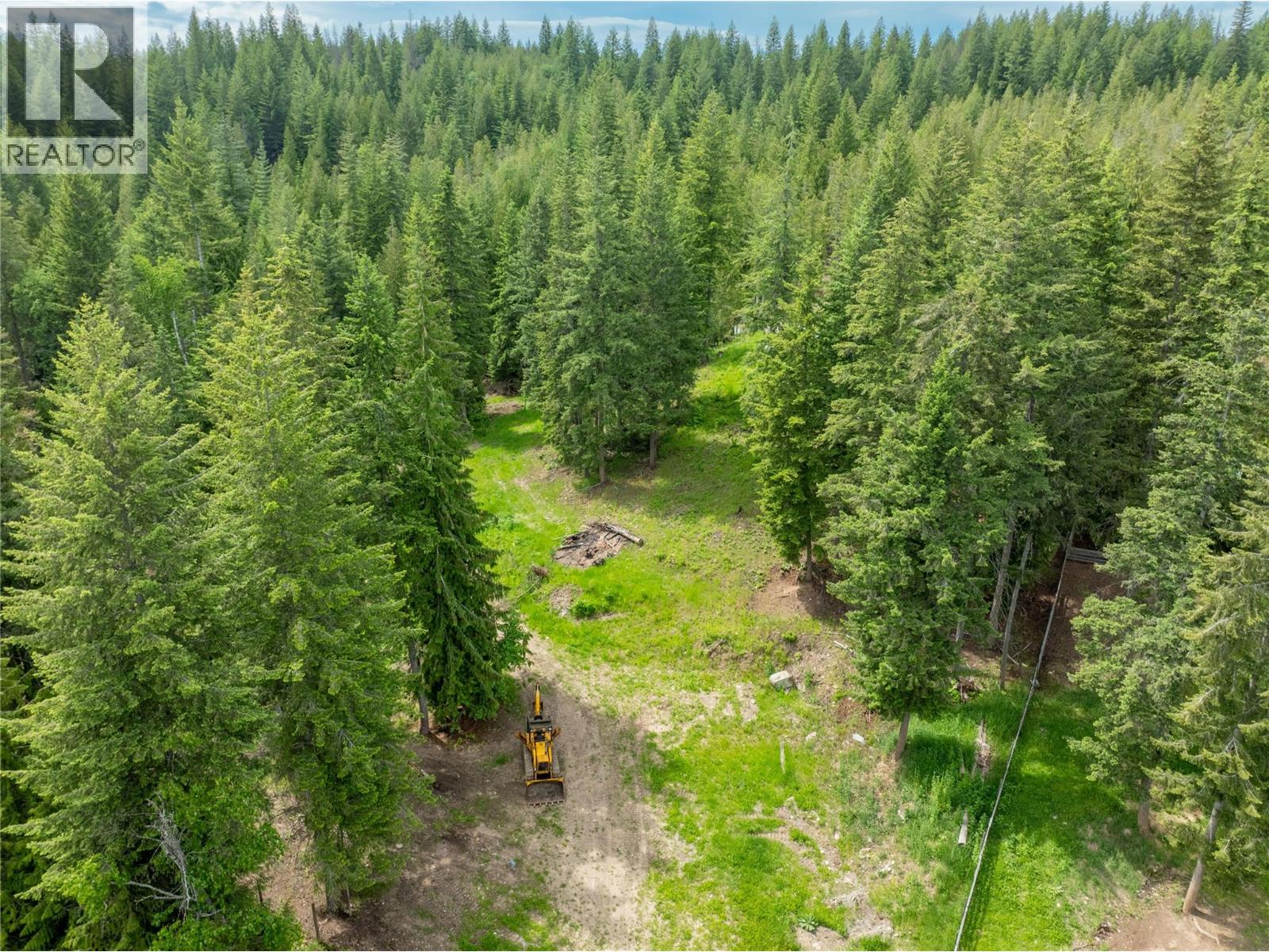3175 Hautala Road, Sorrento, British Columbia  V0E 2W1 - Photo 5 - 10378698