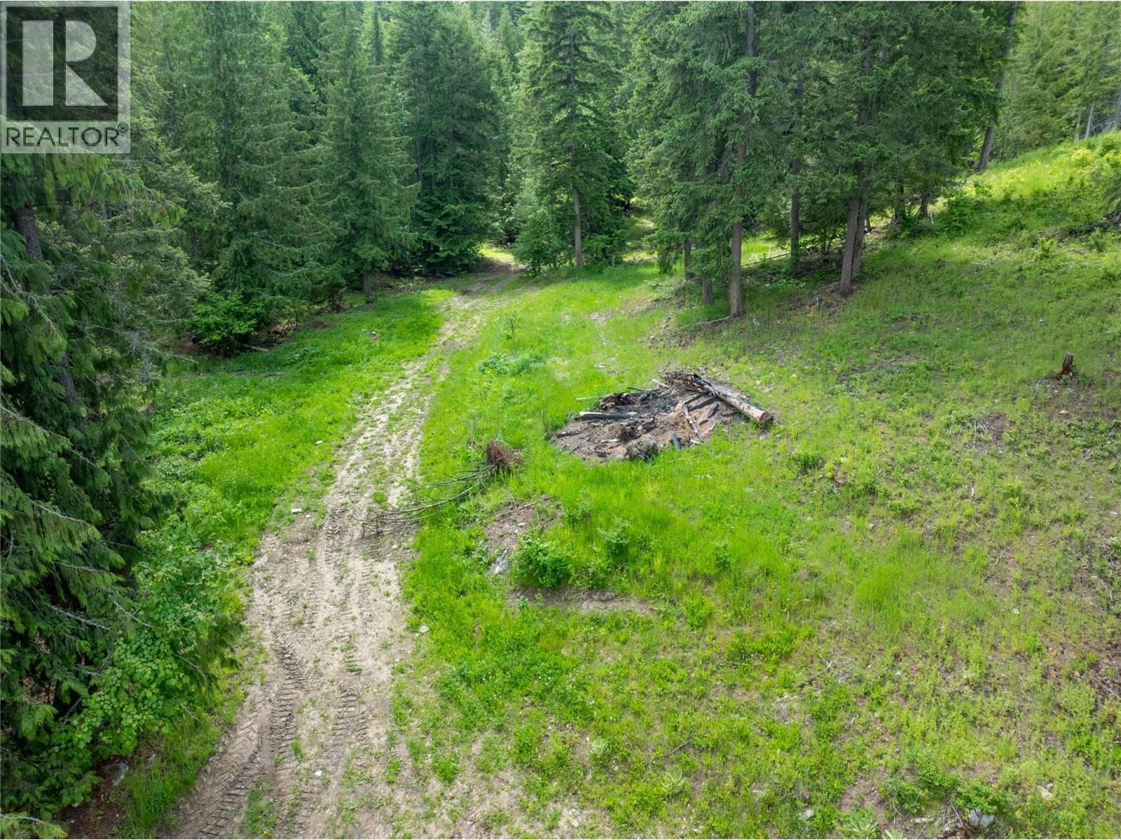 3175 Hautala Road, Sorrento, British Columbia  V0E 2W1 - Photo 9 - 10378698