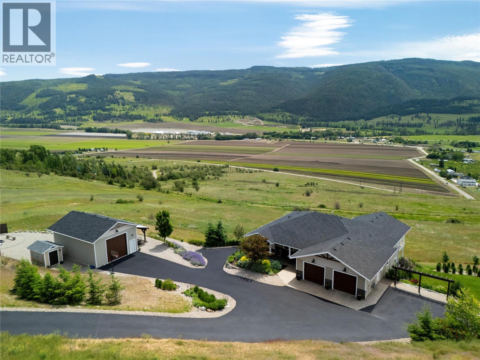 98 Ranchland Place, coldstream, British Columbia