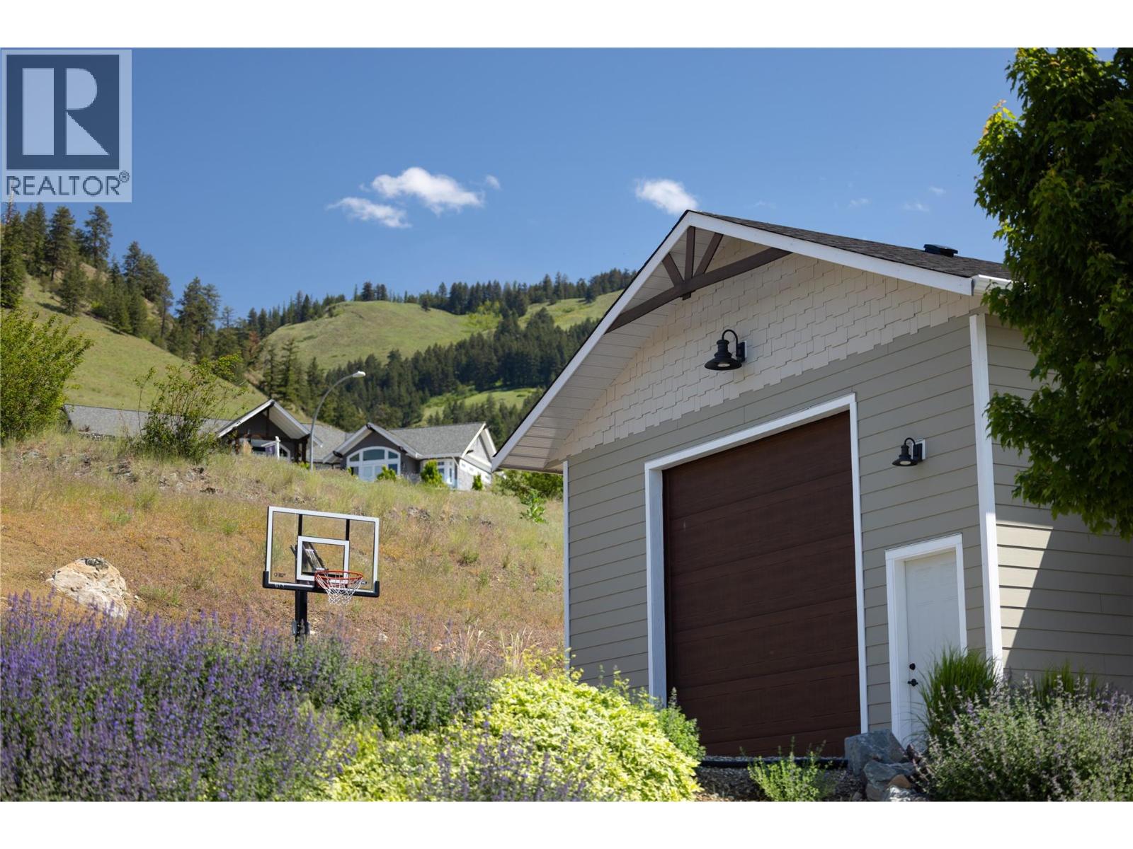 98 Ranchland Place, Coldstream, British Columbia  V1B 4C9 - Photo 8 - 10378714