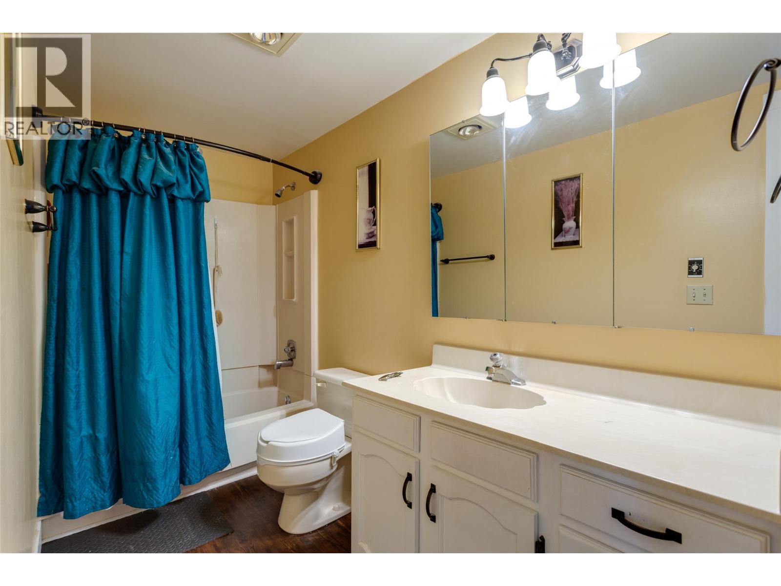 1490b Gordon Drive Unit# 206, Kelowna, British Columbia  V1Y 3G7 - Photo 13 - 10378017