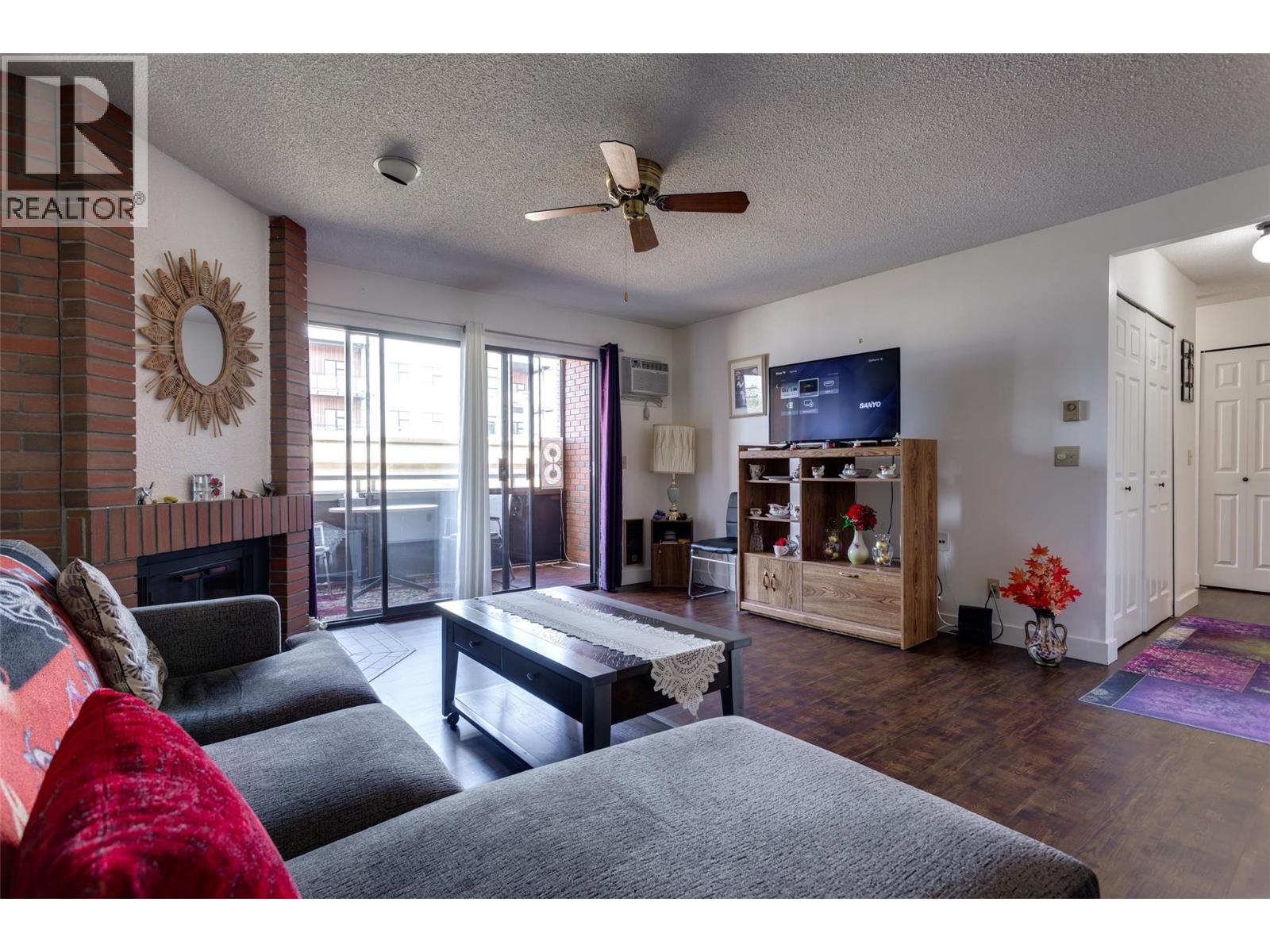 1490b Gordon Drive Unit# 206, Kelowna, British Columbia  V1Y 3G7 - Photo 8 - 10378017
