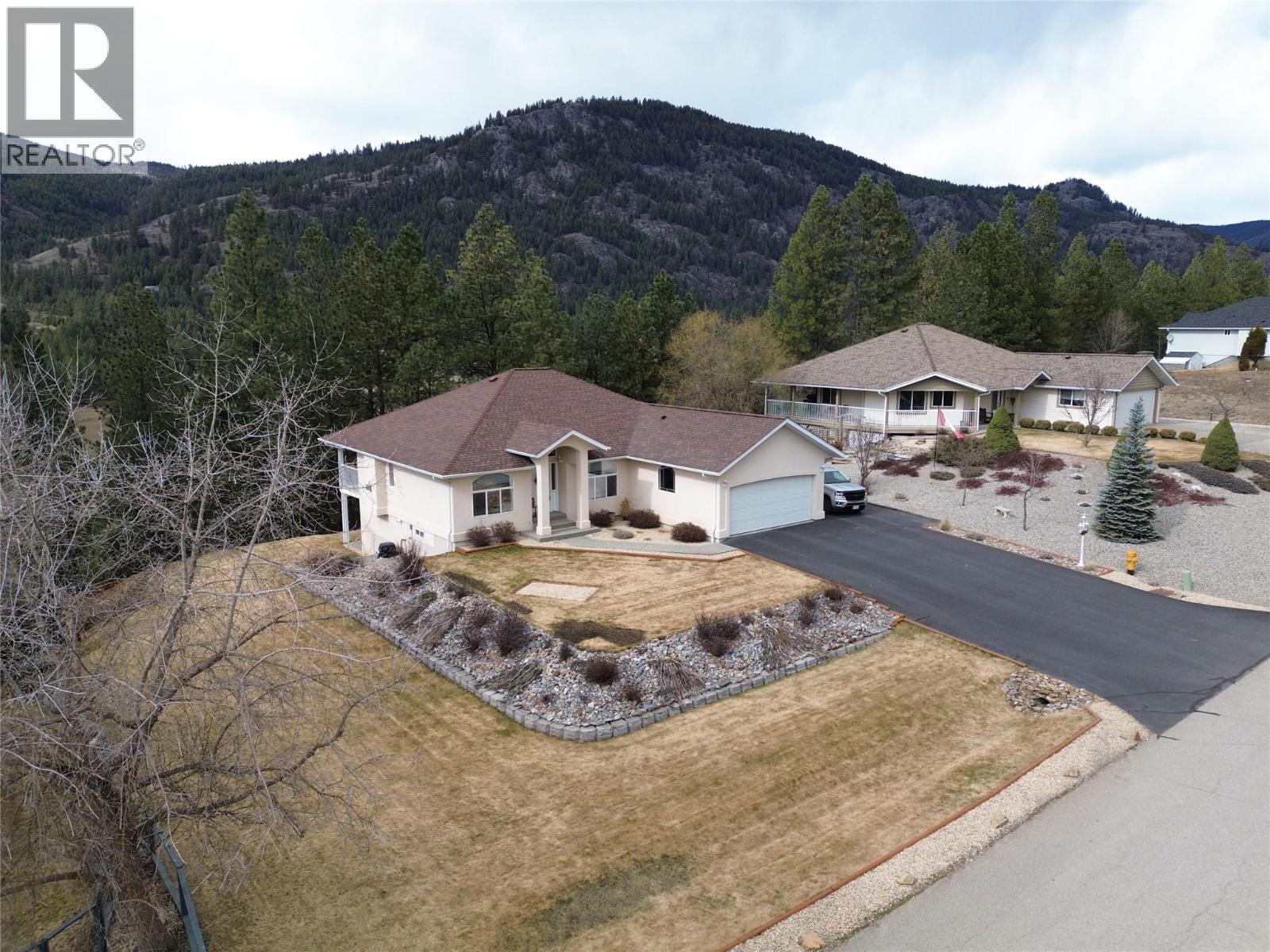 2695 Placer Place, Grand Forks, British Columbia  V0H 1H2 - Photo 2 - 10378740