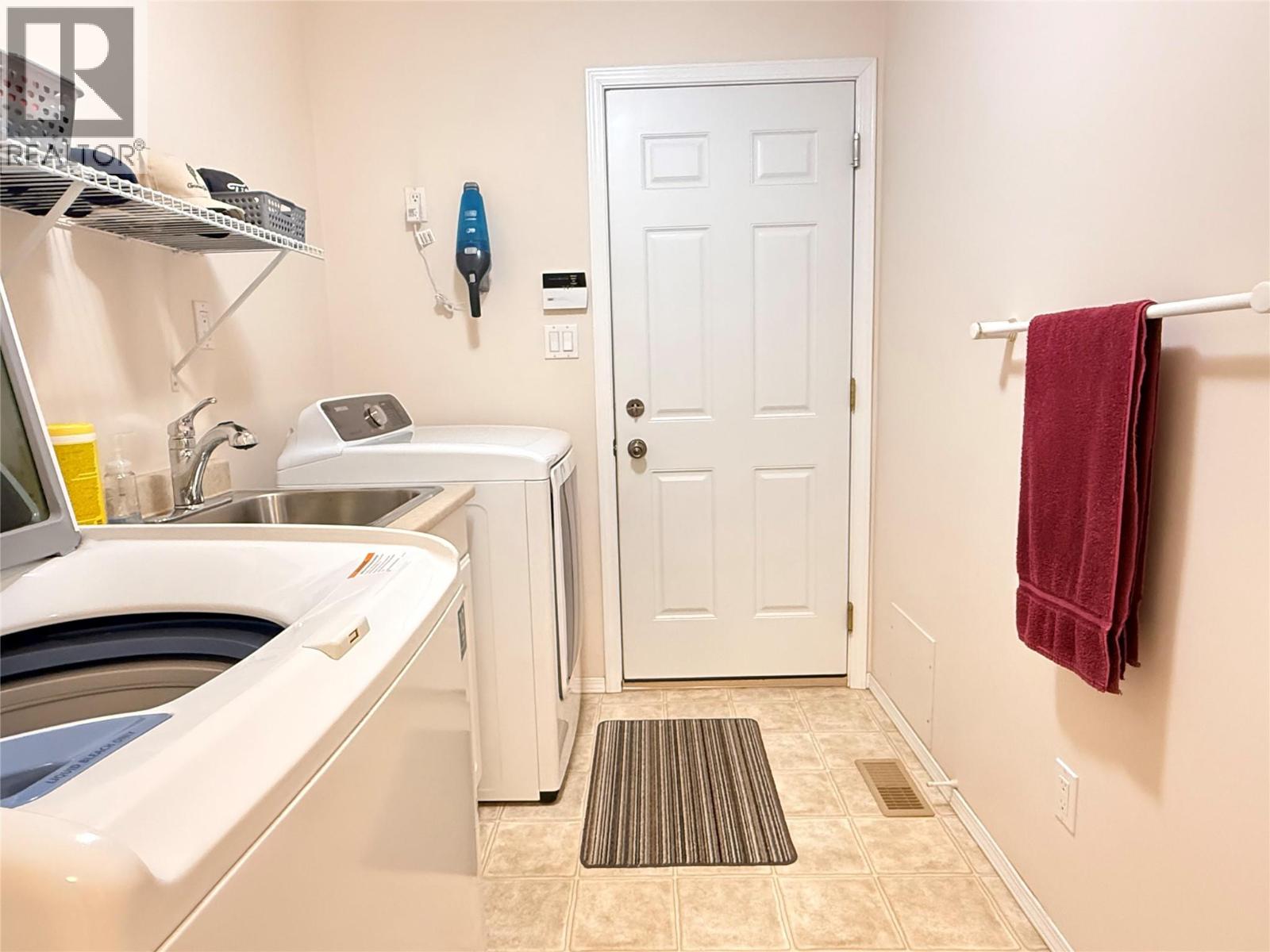 2695 Placer Place, Grand Forks, British Columbia  V0H 1H2 - Photo 23 - 10378740