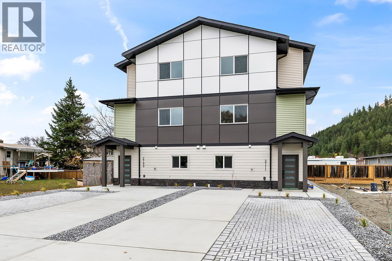 2711 Hewl Road, west kelowna, British Columbia