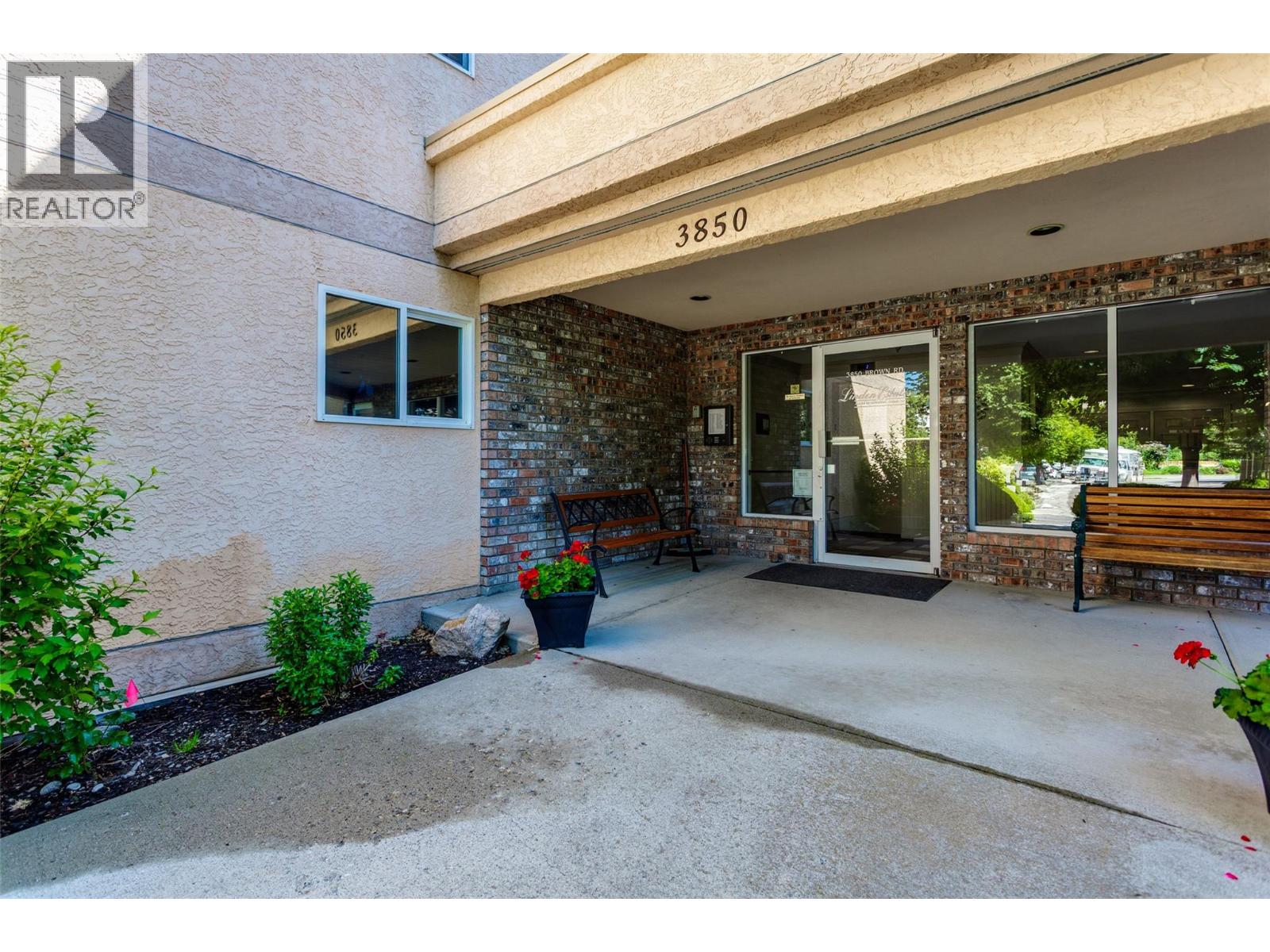 3850 Brown Road Unit# 306, West Kelowna, British Columbia  V4T 2J5 - Photo 3 - 10378862