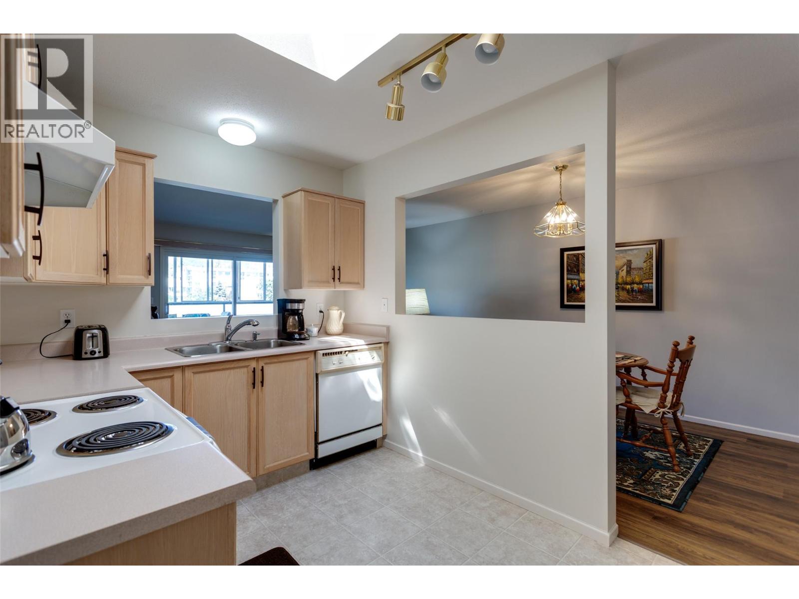 3850 Brown Road Unit# 306, West Kelowna, British Columbia  V4T 2J5 - Photo 5 - 10378862
