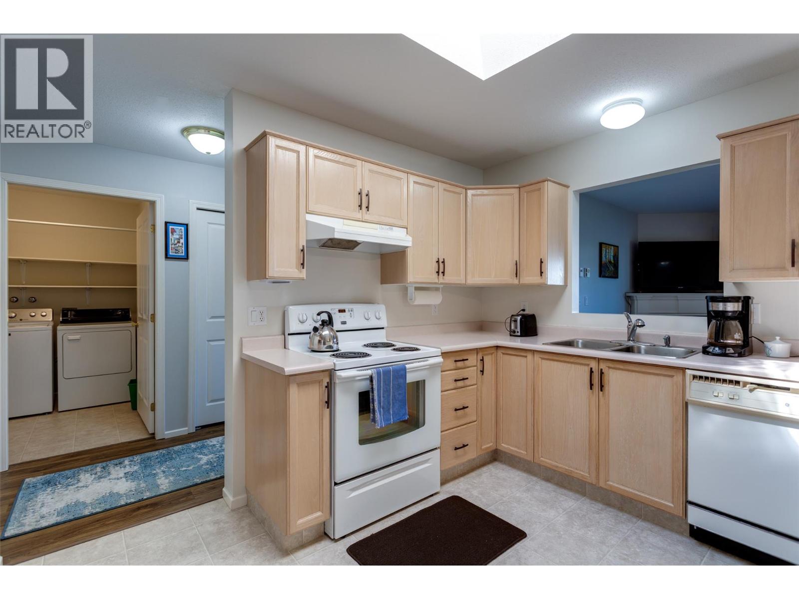 3850 Brown Road Unit# 306, West Kelowna, British Columbia  V4T 2J5 - Photo 6 - 10378862