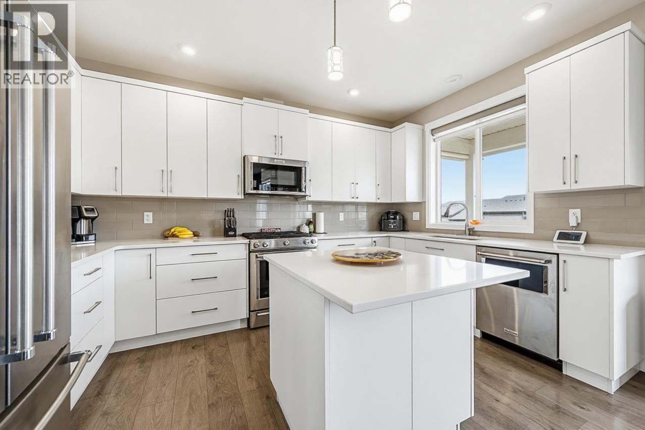 1535 Emerald Drive, Kamloops, British Columbia  V2C 0C1 - Photo 2 - 10378822