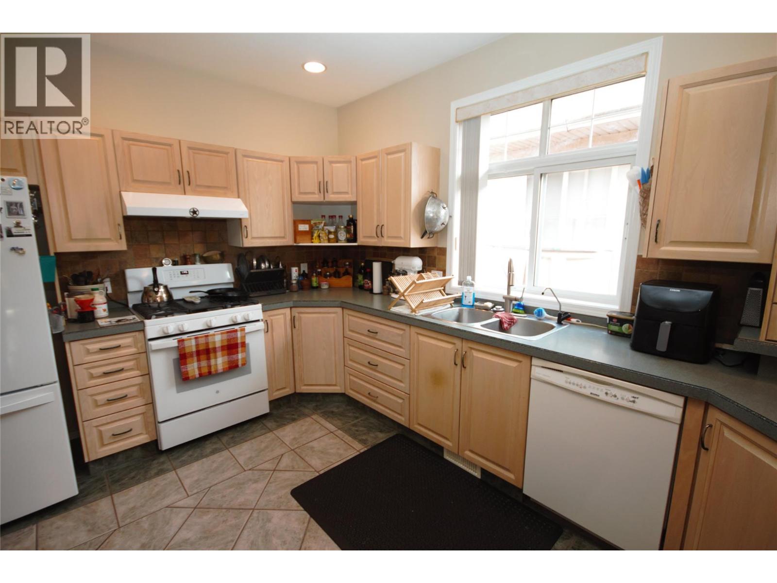 189 Willows Place, Oliver, British Columbia  V0H 1T4 - Photo 19 - 10378773