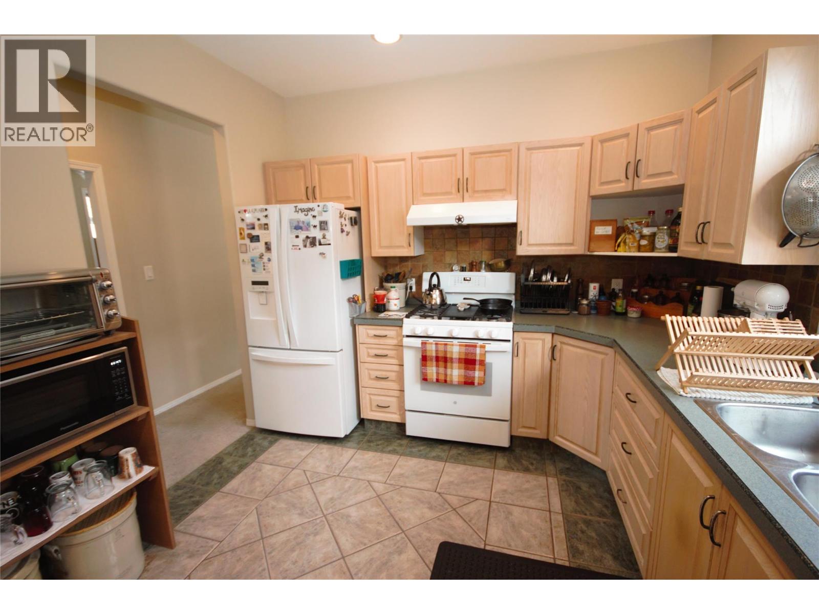 189 Willows Place, Oliver, British Columbia  V0H 1T4 - Photo 20 - 10378773