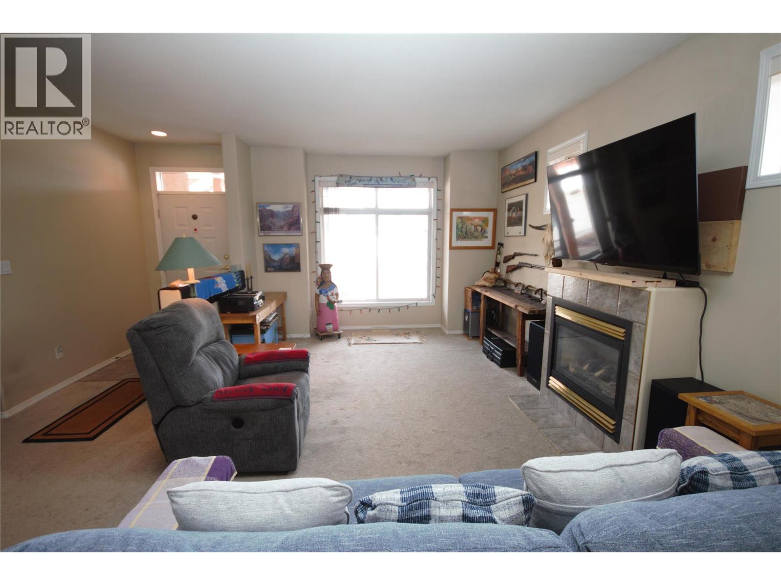 189 Willows Place, Oliver, British Columbia  V0H 1T4 - Photo 7 - 10378773