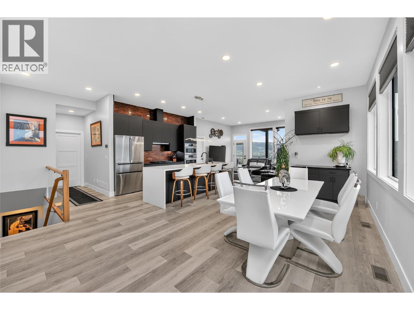 496 Silversage Place Unit# 1, Vernon, British Columbia  V1H 2J2 - Photo 5 - 10378870