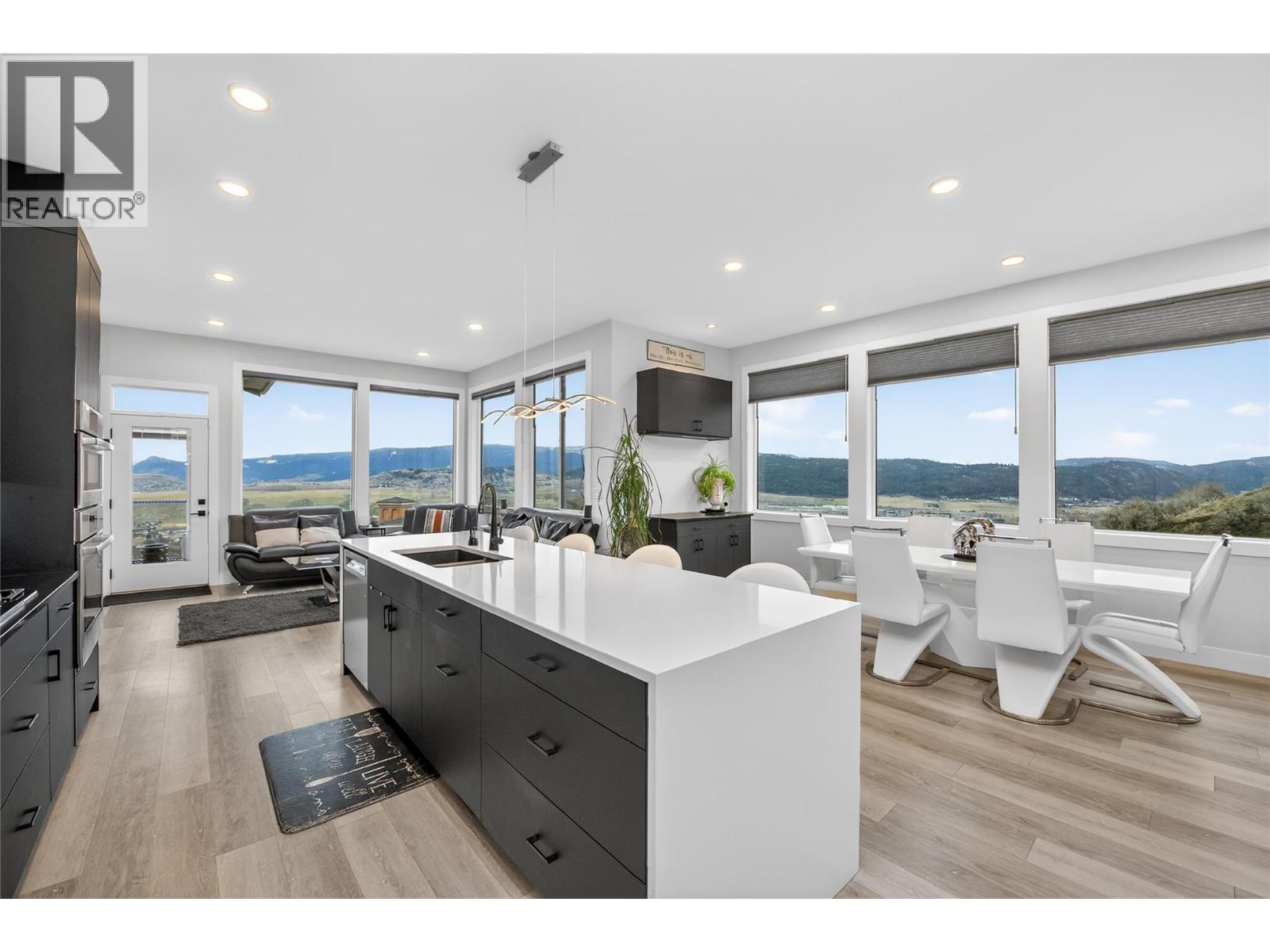 496 Silversage Place Unit# 1, Vernon, British Columbia  V1H 2J2 - Photo 9 - 10378870