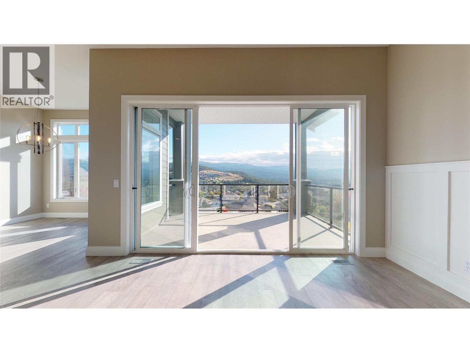 1098 Oswell Drive, Kelowna, British Columbia  V1P 1L7 - Photo 15 - 10377843