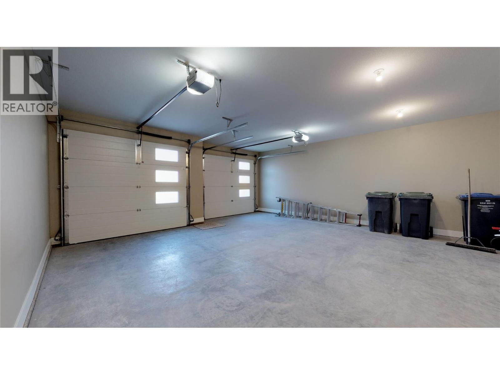 1098 Oswell Drive, Kelowna, British Columbia  V1P 1L7 - Photo 29 - 10377843