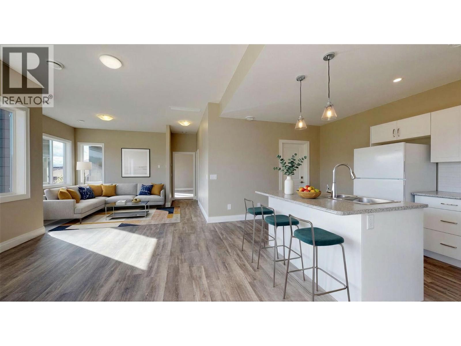 1098 Oswell Drive, Kelowna, British Columbia  V1P 1L7 - Photo 32 - 10377843