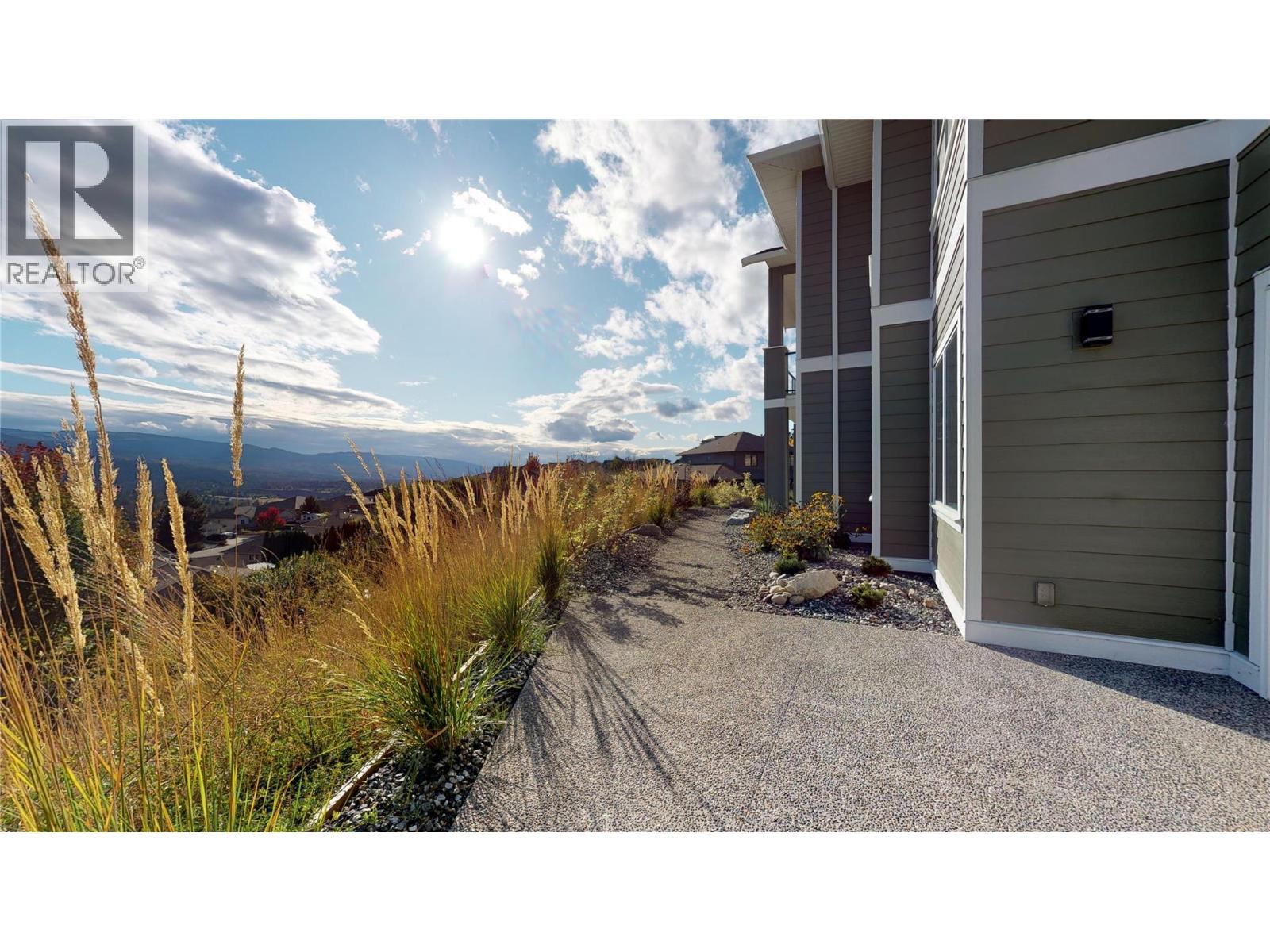 1098 Oswell Drive, Kelowna, British Columbia  V1P 1L7 - Photo 49 - 10377843