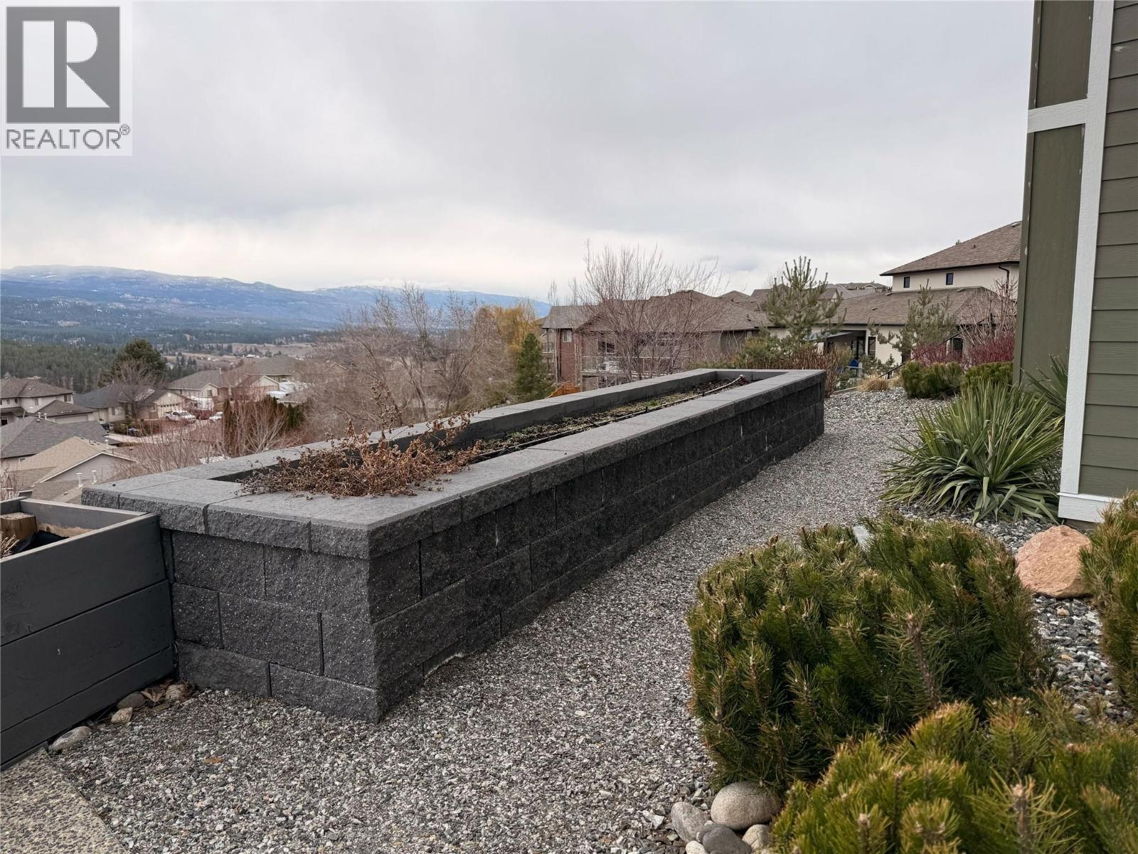 1098 Oswell Drive, Kelowna, British Columbia  V1P 1L7 - Photo 50 - 10377843