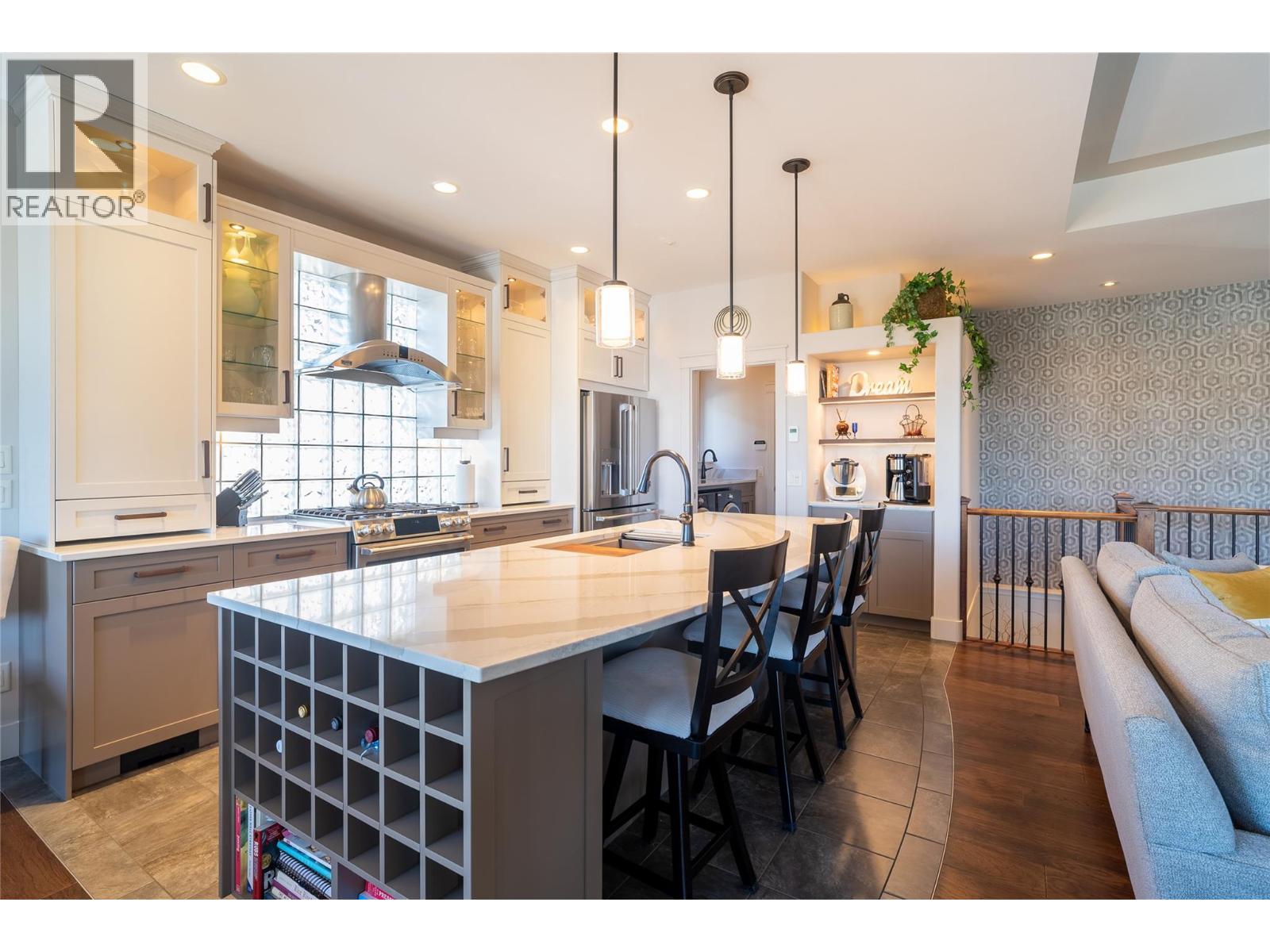 314 Dormie Point, Vernon, British Columbia  V1H 1Y6 - Photo 11 - 10378828