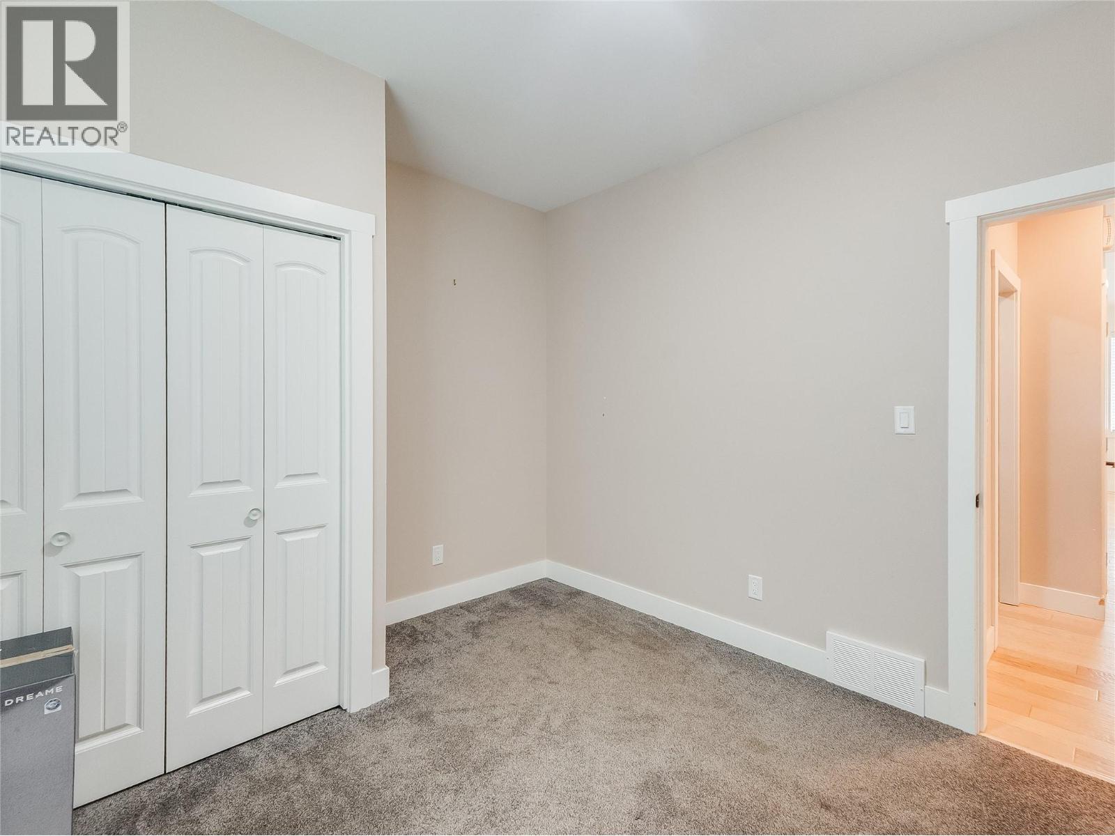 892 Waterloo Road, Castlegar, British Columbia  V1N 4K8 - Photo 34 - 10378764