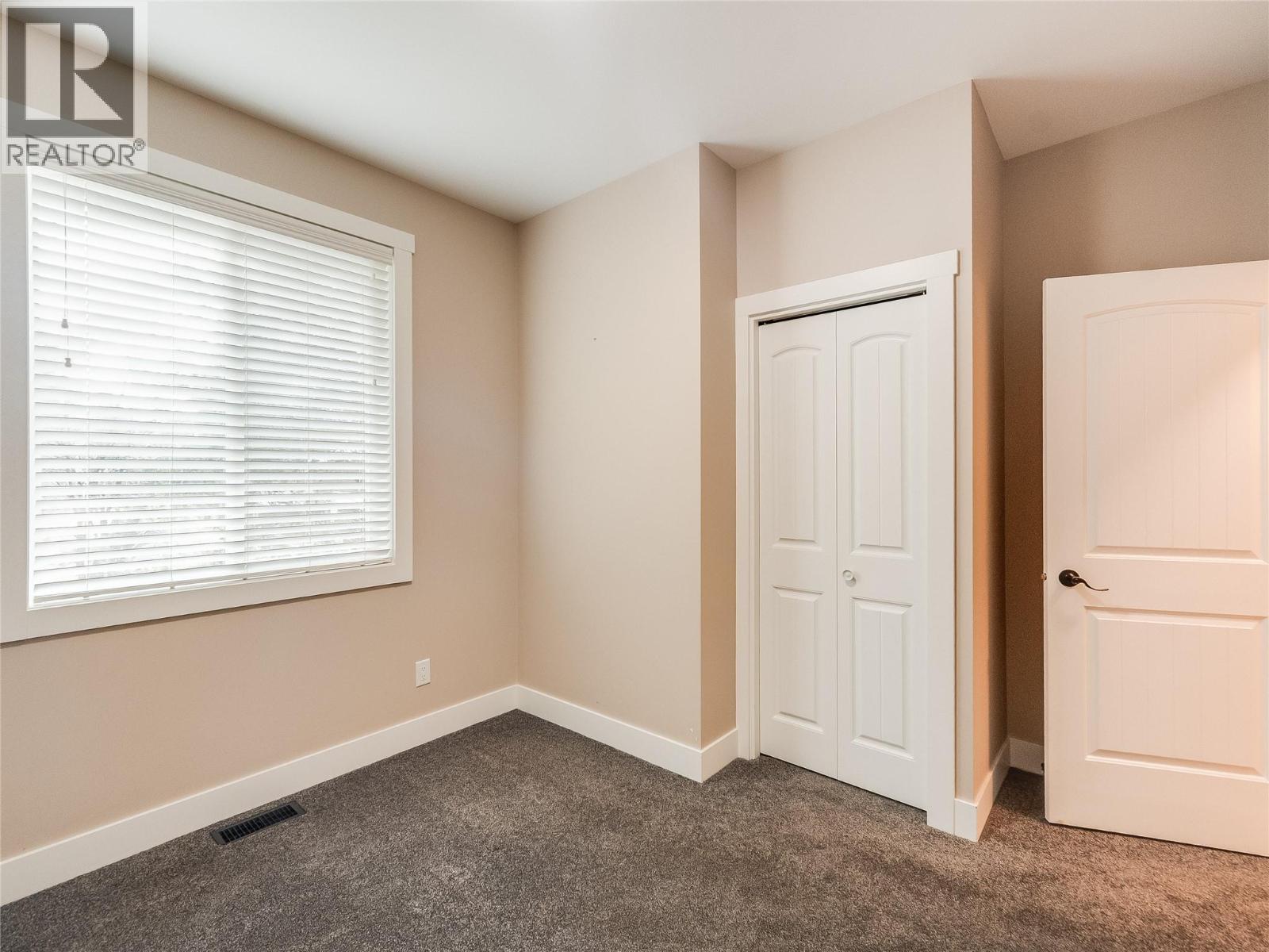 892 Waterloo Road, Castlegar, British Columbia  V1N 4K8 - Photo 37 - 10378764