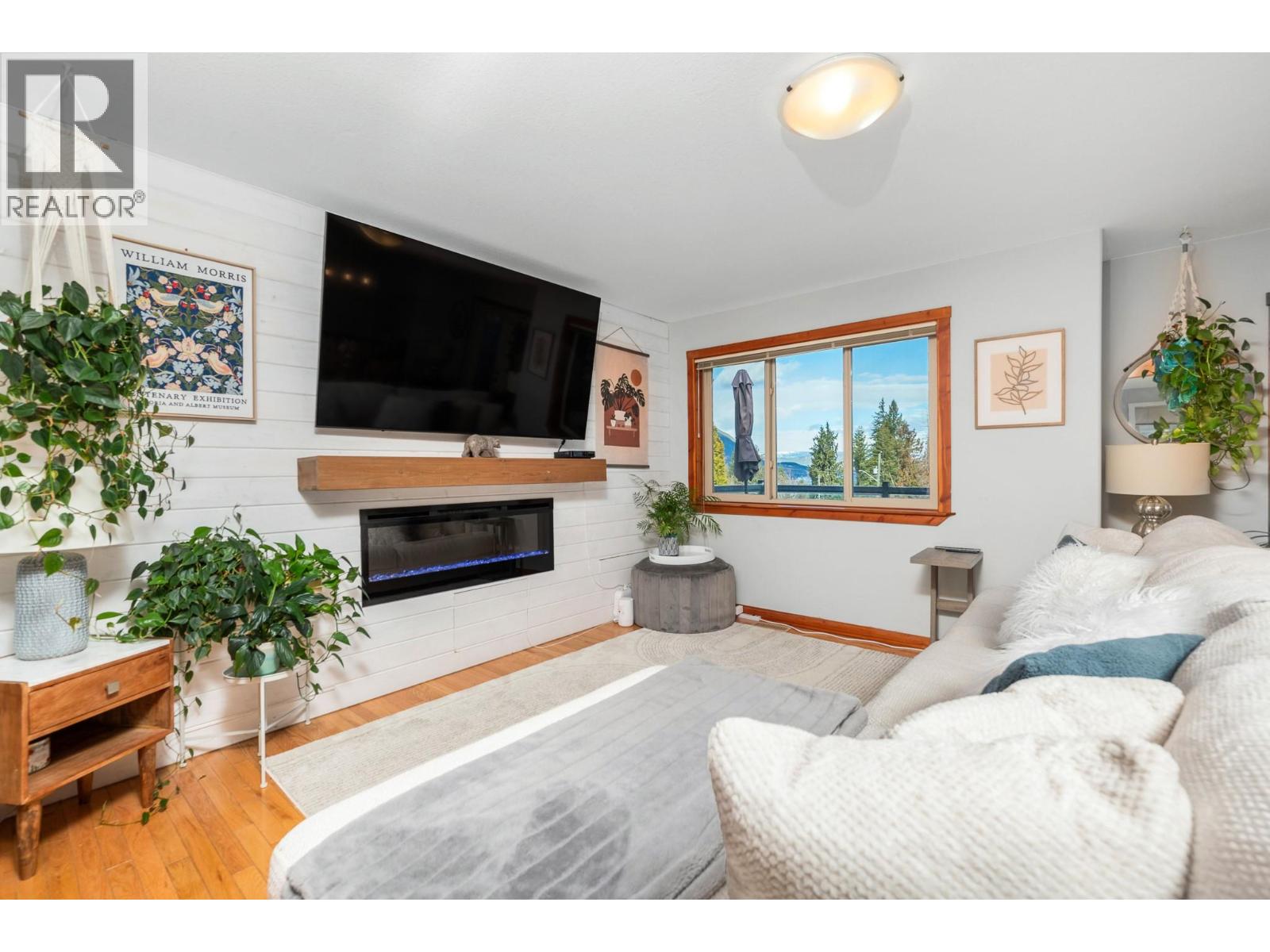 1130 7th Avenue Se, Salmon Arm, British Columbia  V1E 0A3 - Photo 18 - 10378381