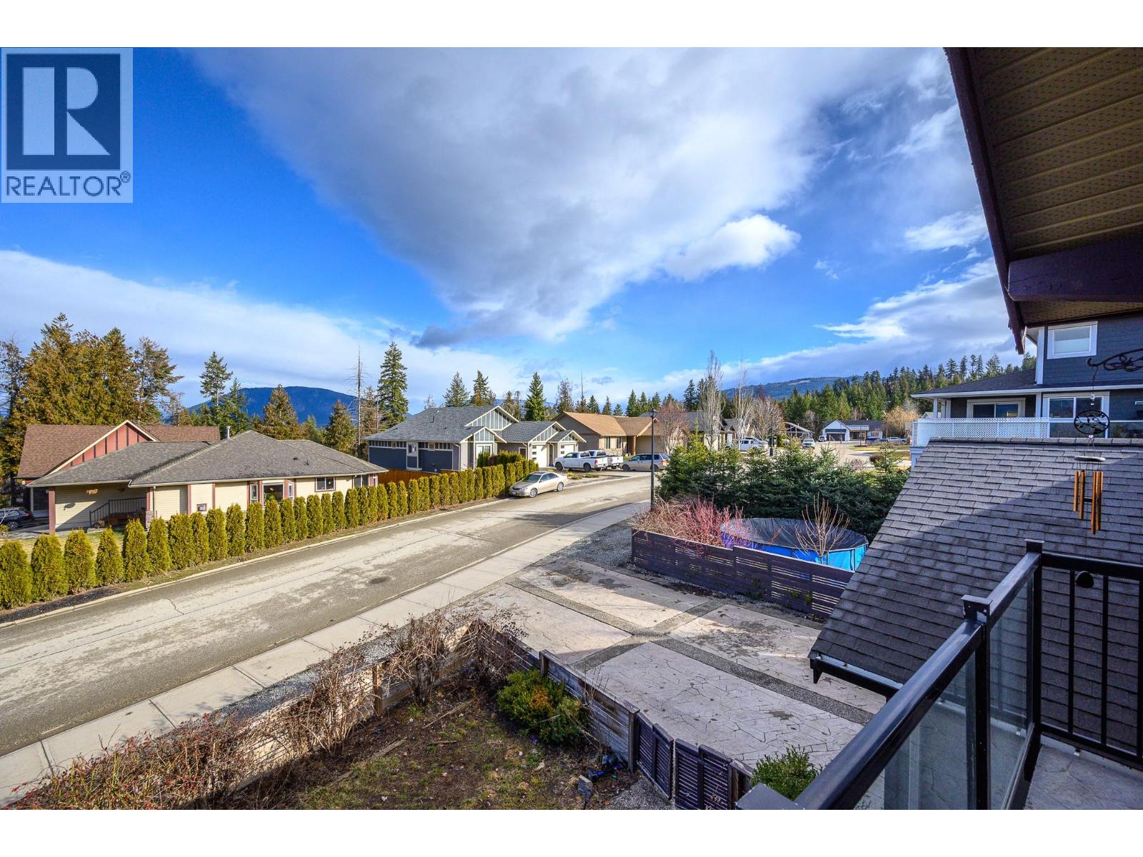 1130 7th Avenue Se, Salmon Arm, British Columbia  V1E 0A3 - Photo 37 - 10378381