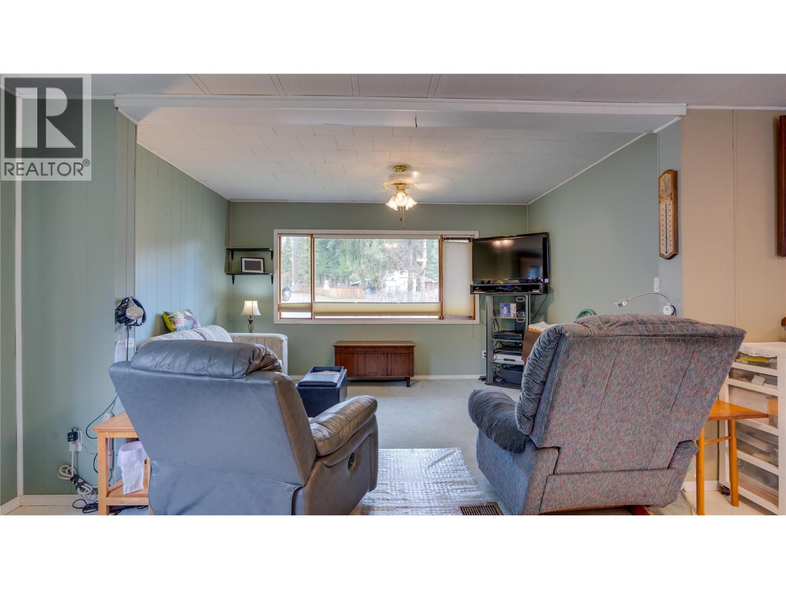 630 Enderby Mabel Lake Road, Enderby, British Columbia  V4Y 4K7 - Photo 14 - 10378814