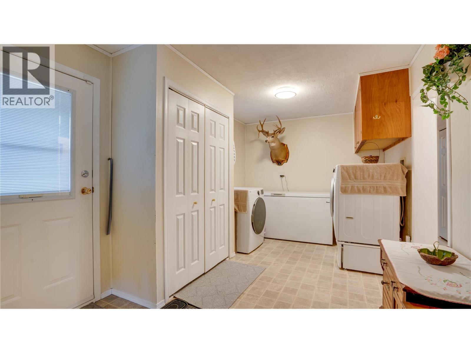 630 Enderby Mabel Lake Road, Enderby, British Columbia  V4Y 4K7 - Photo 18 - 10378814