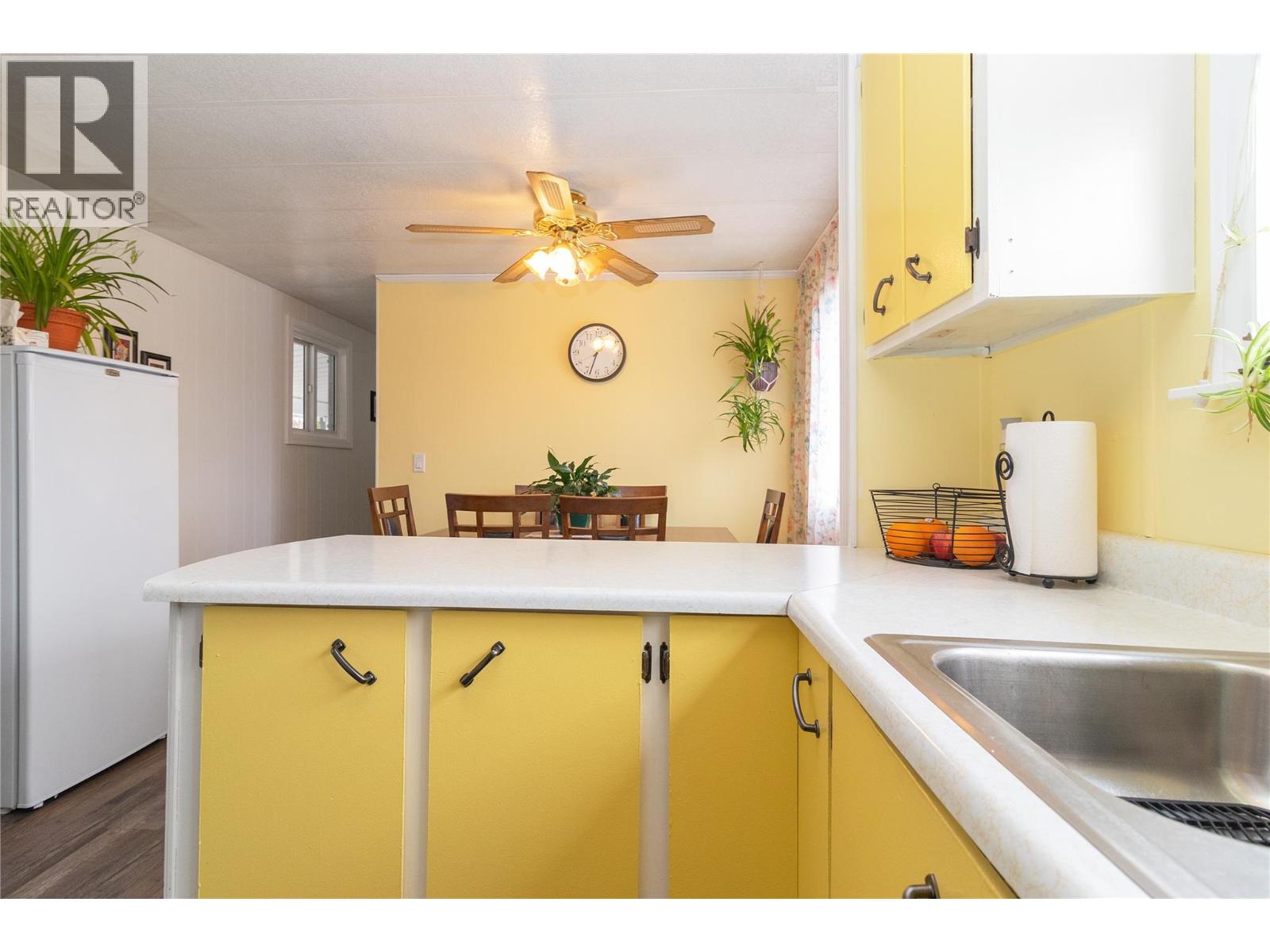 3745 Lakeshore Road Unit# 141, Kelowna, British Columbia  V1W 3K4 - Photo 11 - 10378940