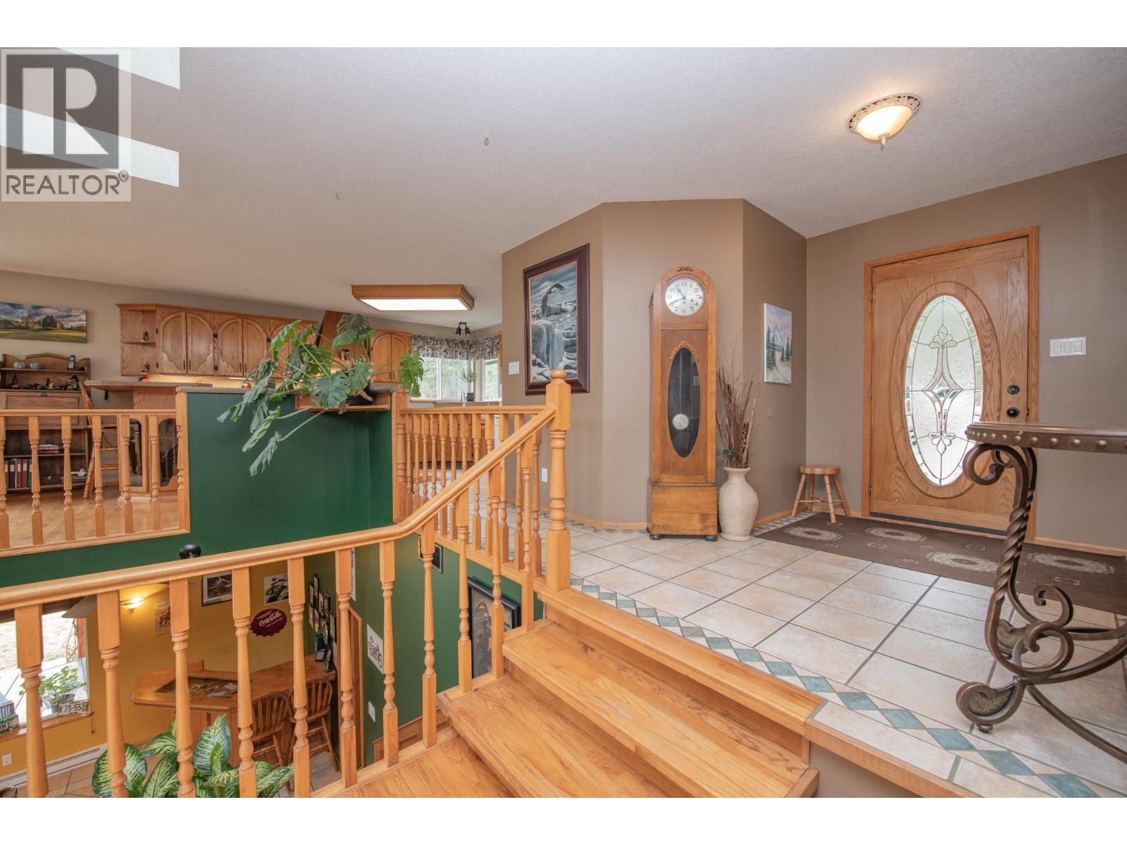 157 Harris Creek Road, Lumby, British Columbia  V0E 2G1 - Photo 8 - 10377744
