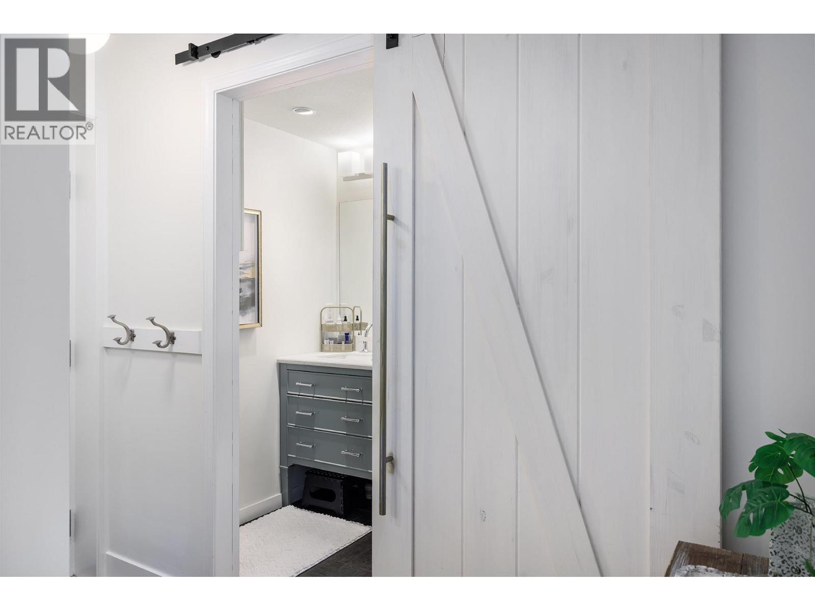 1088 Sunset Drive Unit# 247, Kelowna, British Columbia  V1Y 9W1 - Photo 10 - 10378974