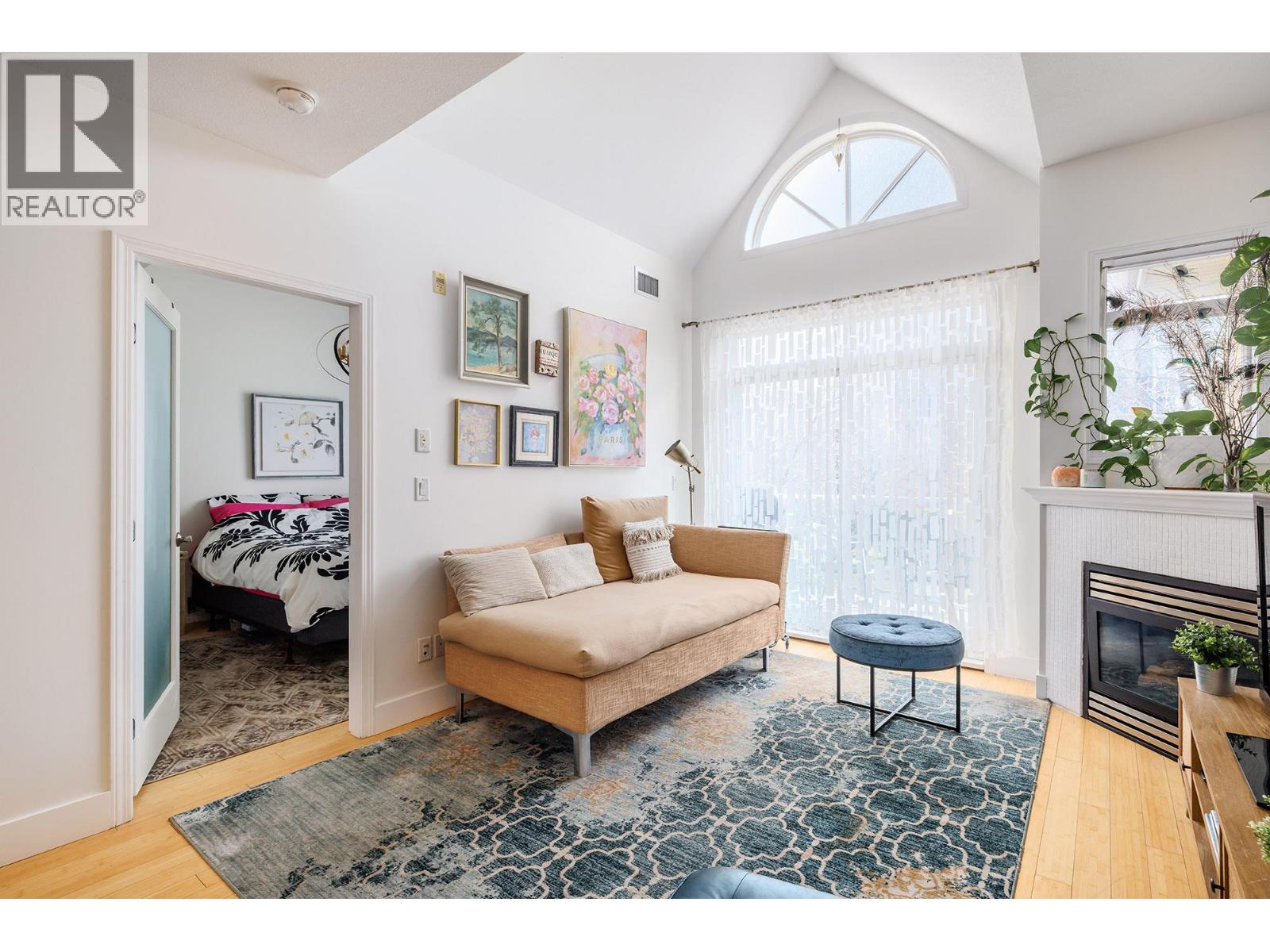 1088 Sunset Drive Unit# 247, Kelowna, British Columbia  V1Y 9W1 - Photo 3 - 10378974