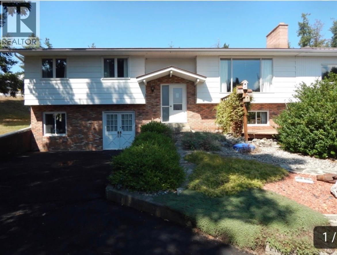 1530 21 Highway, creston, British Columbia