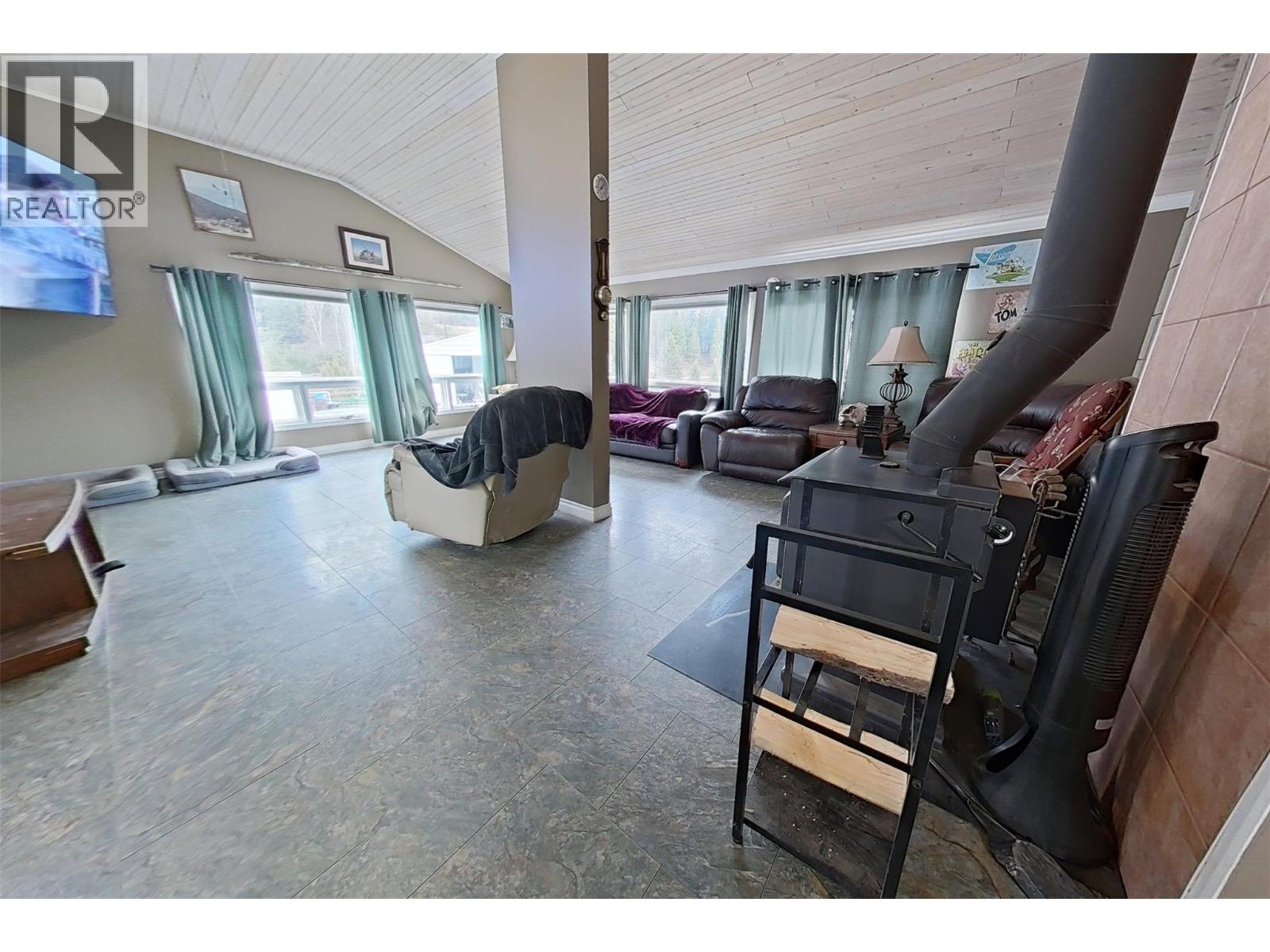 1530 21 Highway, Creston, British Columbia  V0B 1G2 - Photo 33 - 10377528