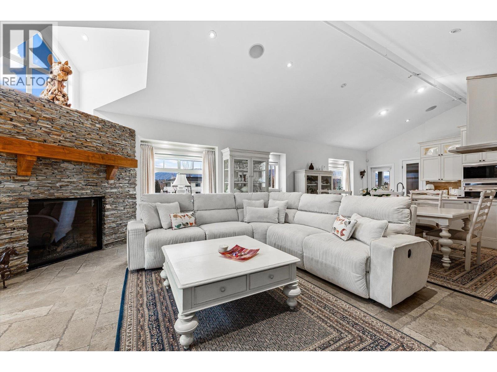 538 Mckay Avenue Unit# 401, Kelowna, British Columbia  V1Y 5A8 - Photo 5 - 10378786