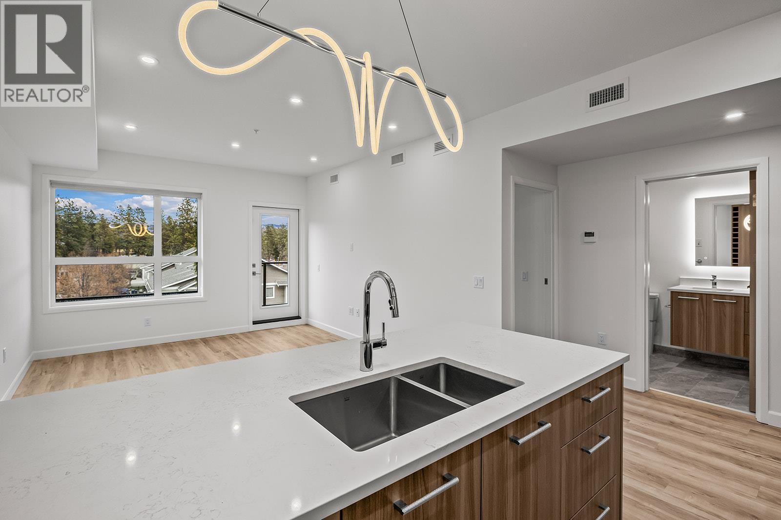 630 Boynton Place Unit# 305, Kelowna, British Columbia  V1V 3B8 - Photo 12 - 10378425
