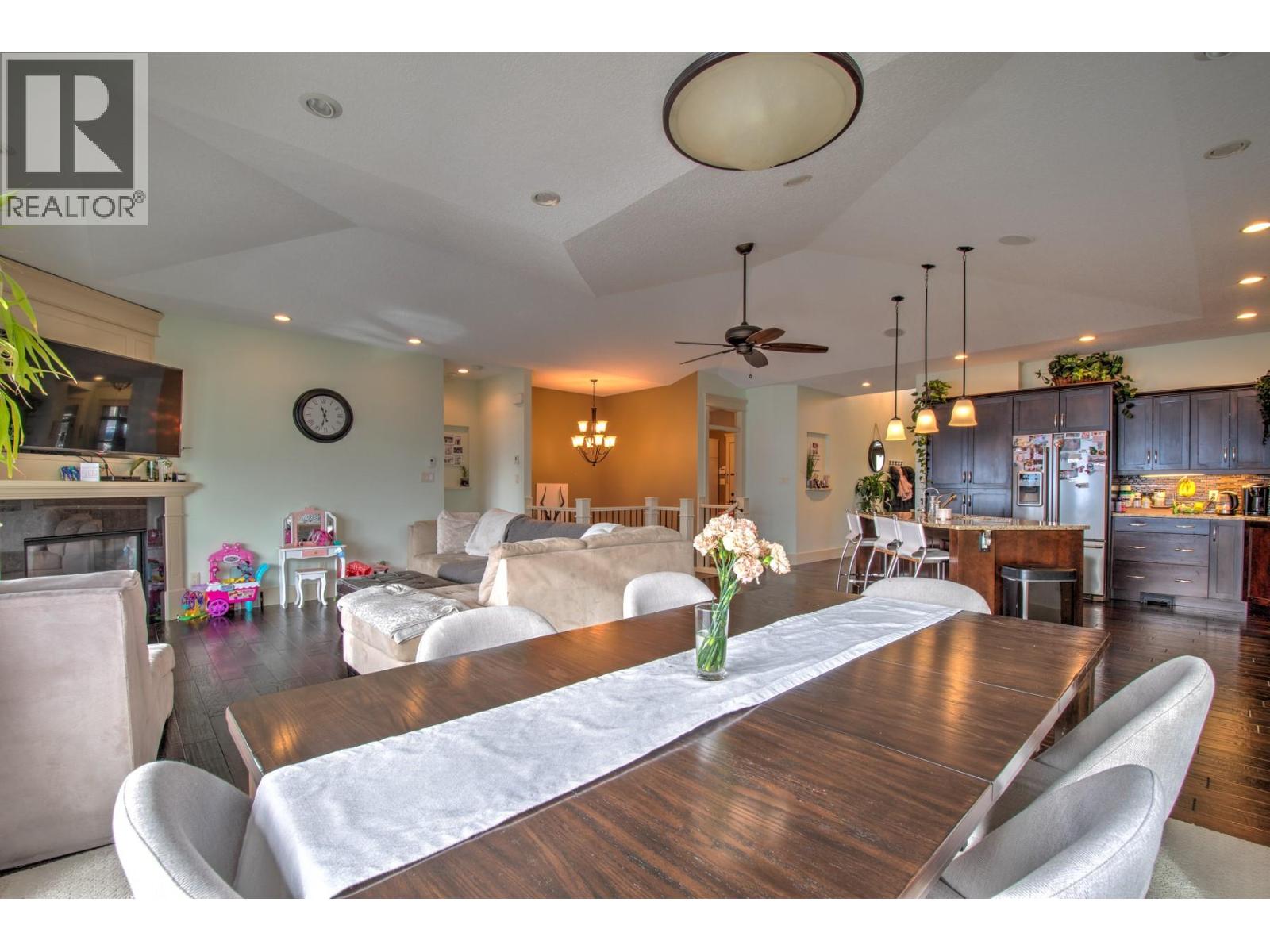 8764 Hofer Drive, Coldstream, British Columbia  V1B 1Y8 - Photo 17 - 10378504