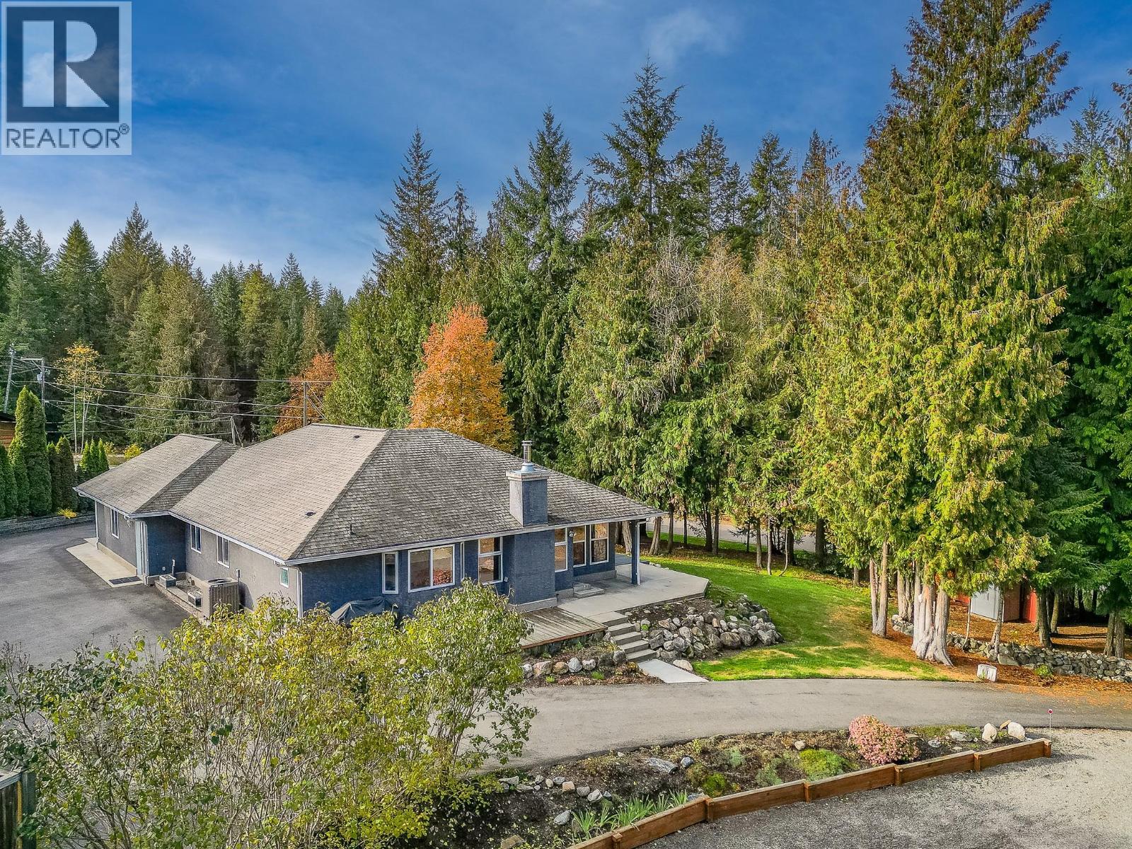 15 Parsons Road, mara, British Columbia