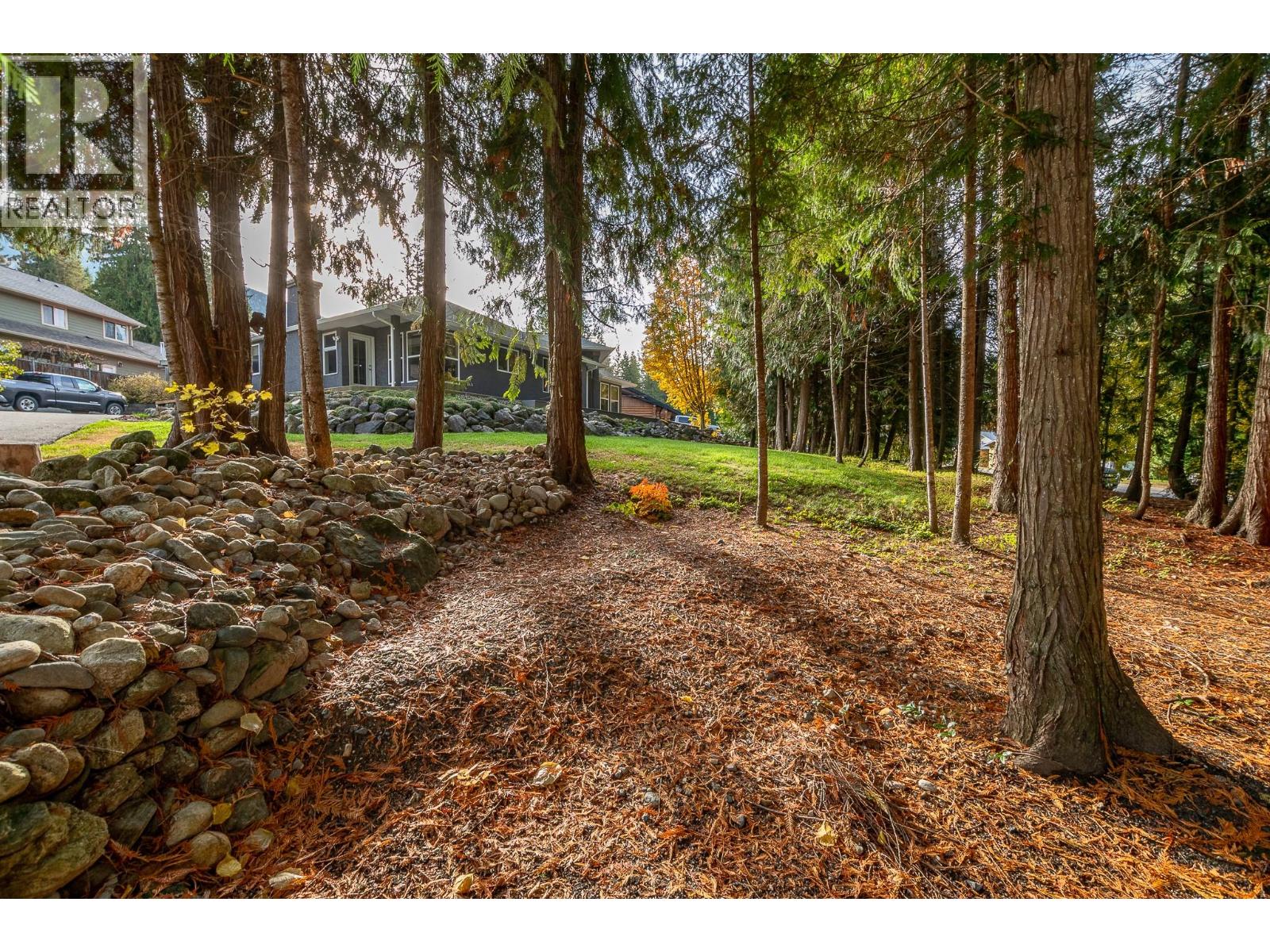 15 Parsons Road, Mara, British Columbia  V0E 2K0 - Photo 61 - 10378161